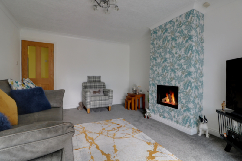 Cliff Hollins Lane Oakenshaw, Bradford, West Yorkshire, BD12, photo 5