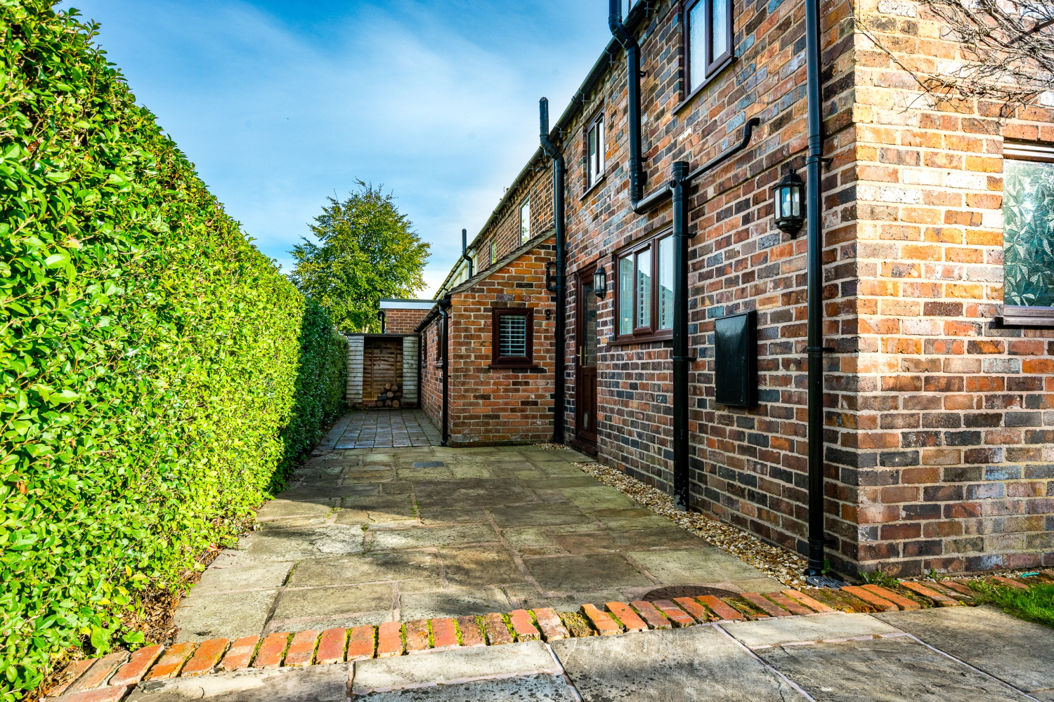 1 -2, MOSS COTTAGES, MOSS LANE, photo 26