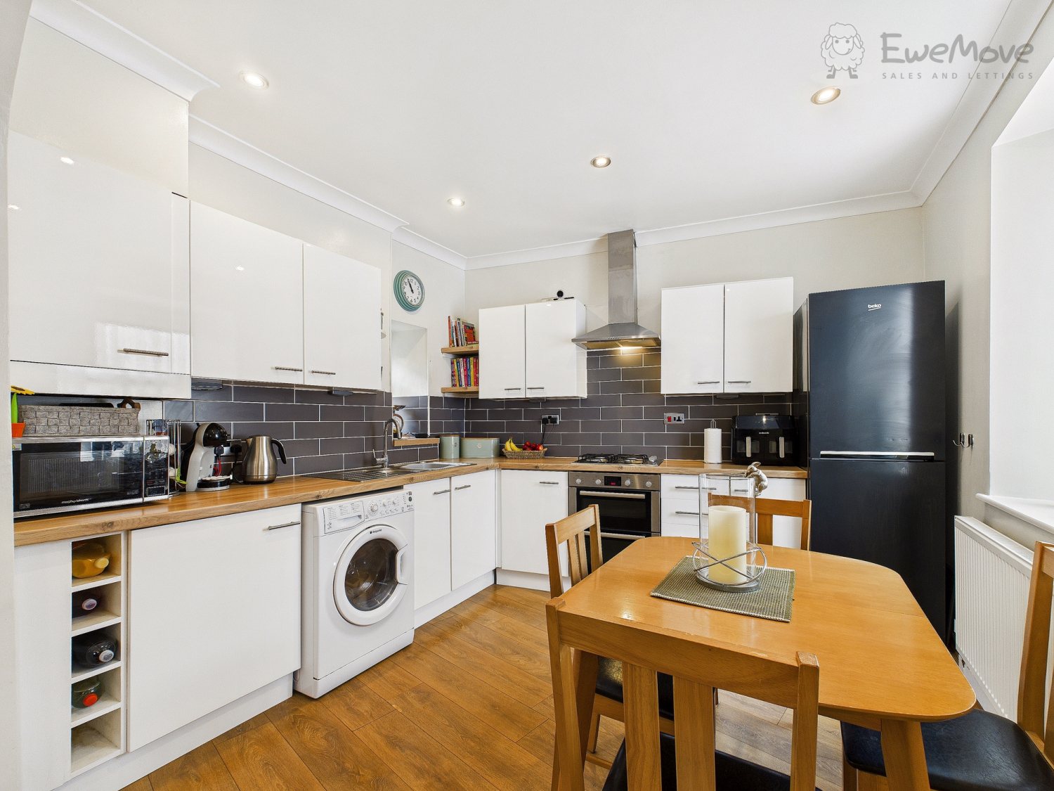 MILL STREET, SOUTH MOLTON, DEVON, EX36, photo 2