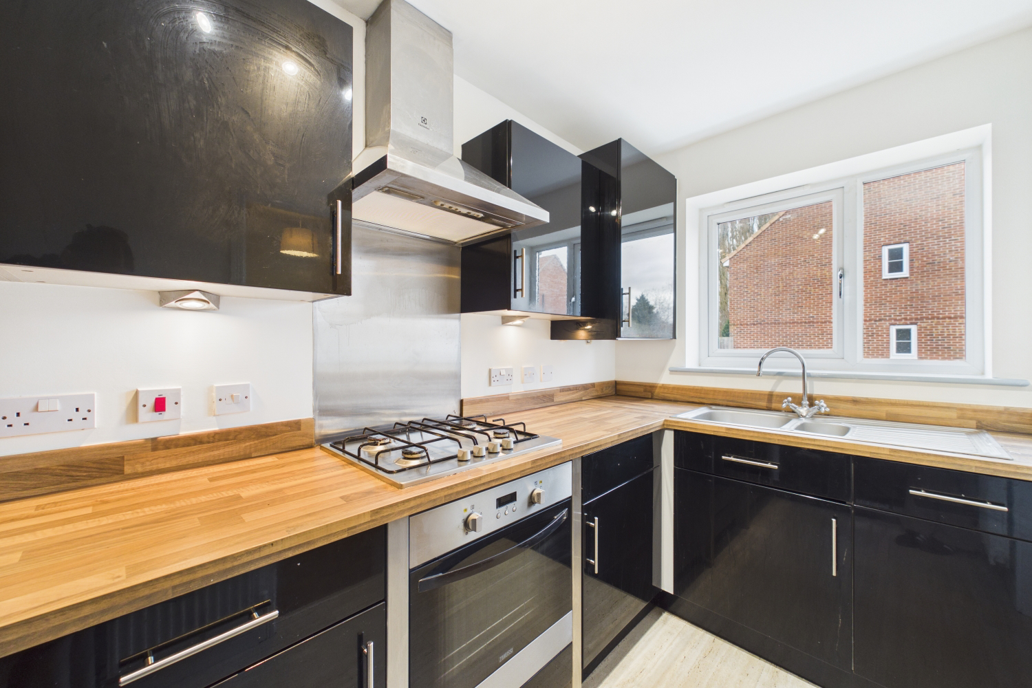 Turner Close, York, North Yorkshire, YO31 9FD, photo 6