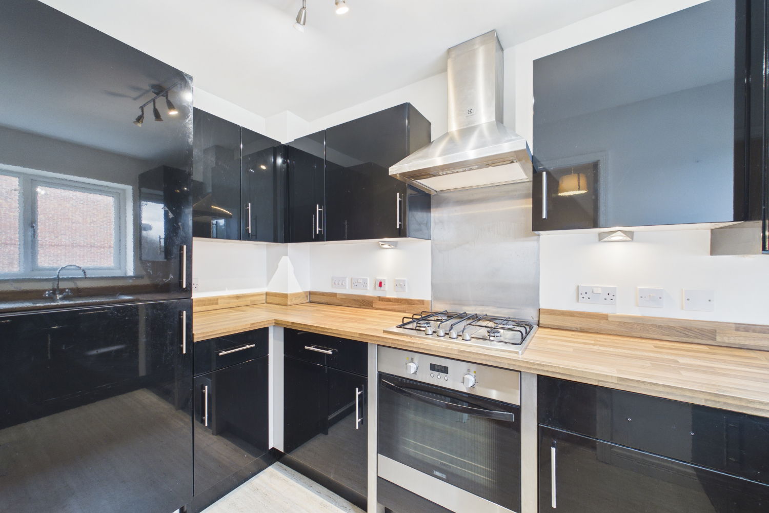 Turner Close, York, North Yorkshire, YO31 9FD, photo 7