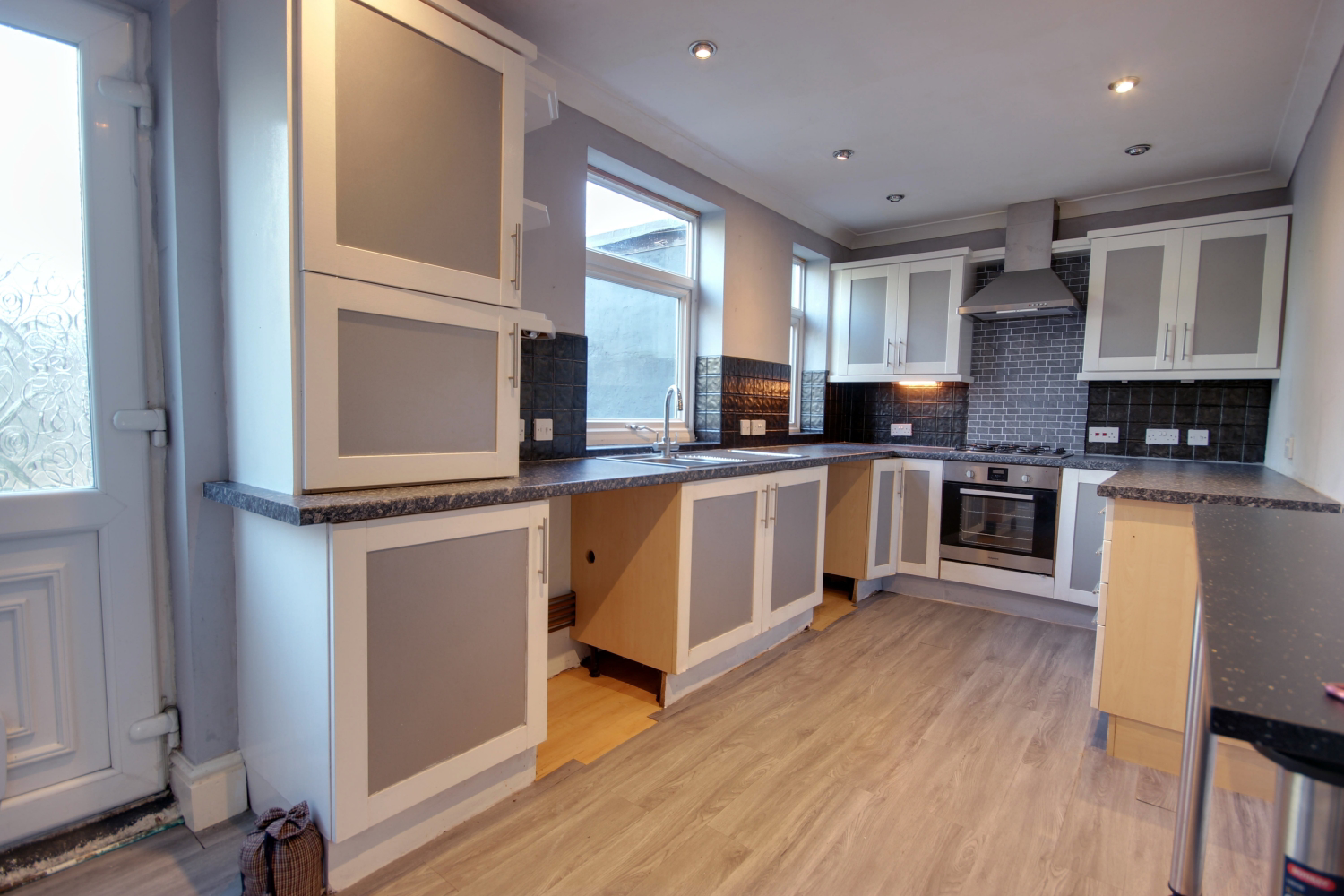 6 Bartlett Avenue, Beverley, photo 2