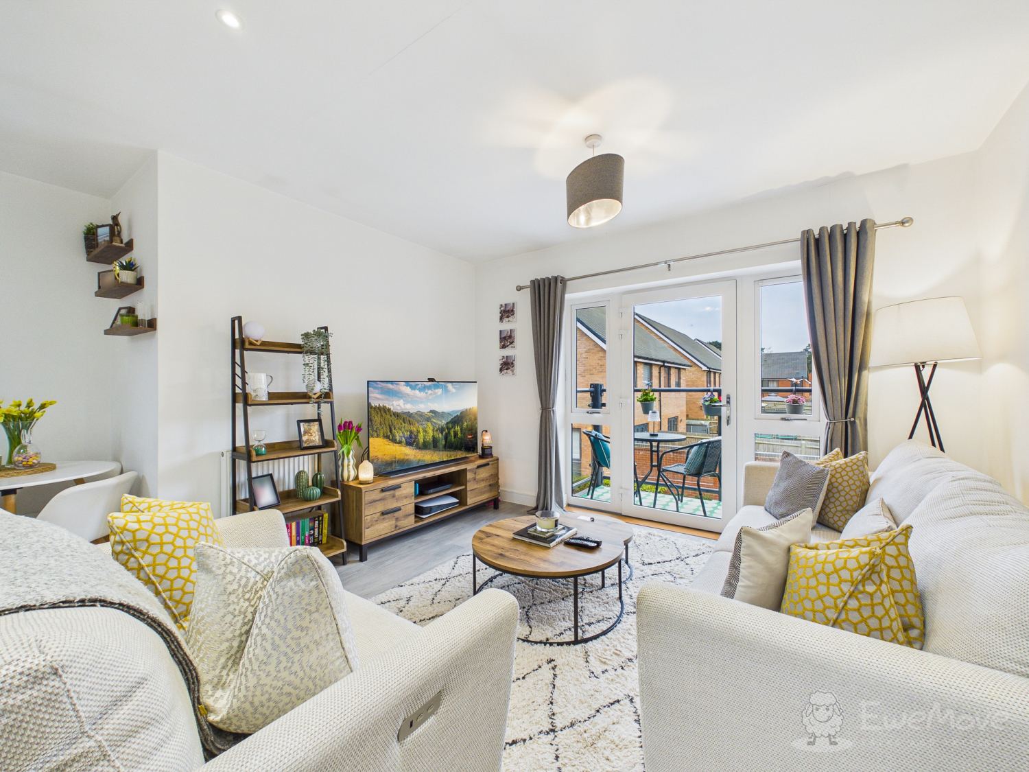 CHURCHILL WAY, BORDON, GU35