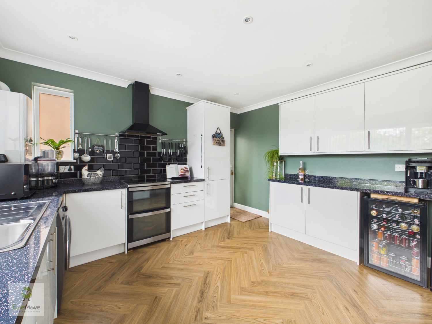 Snodhurst Avenue, Walderslade, Chatham, Kent, ME5, photo 4