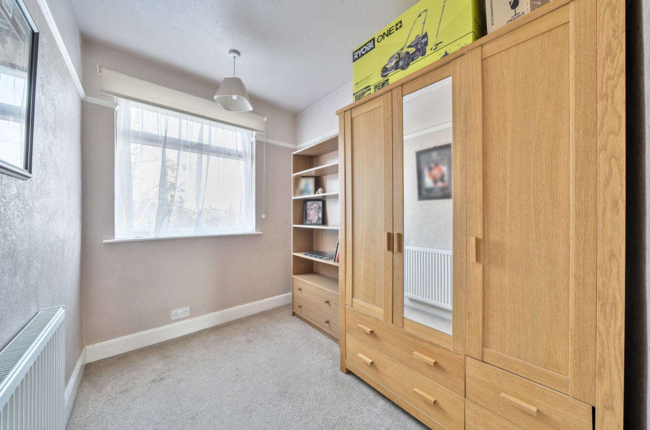 Matlock Crescent Cheam, Sutton, Surrey, SM3, photo 9