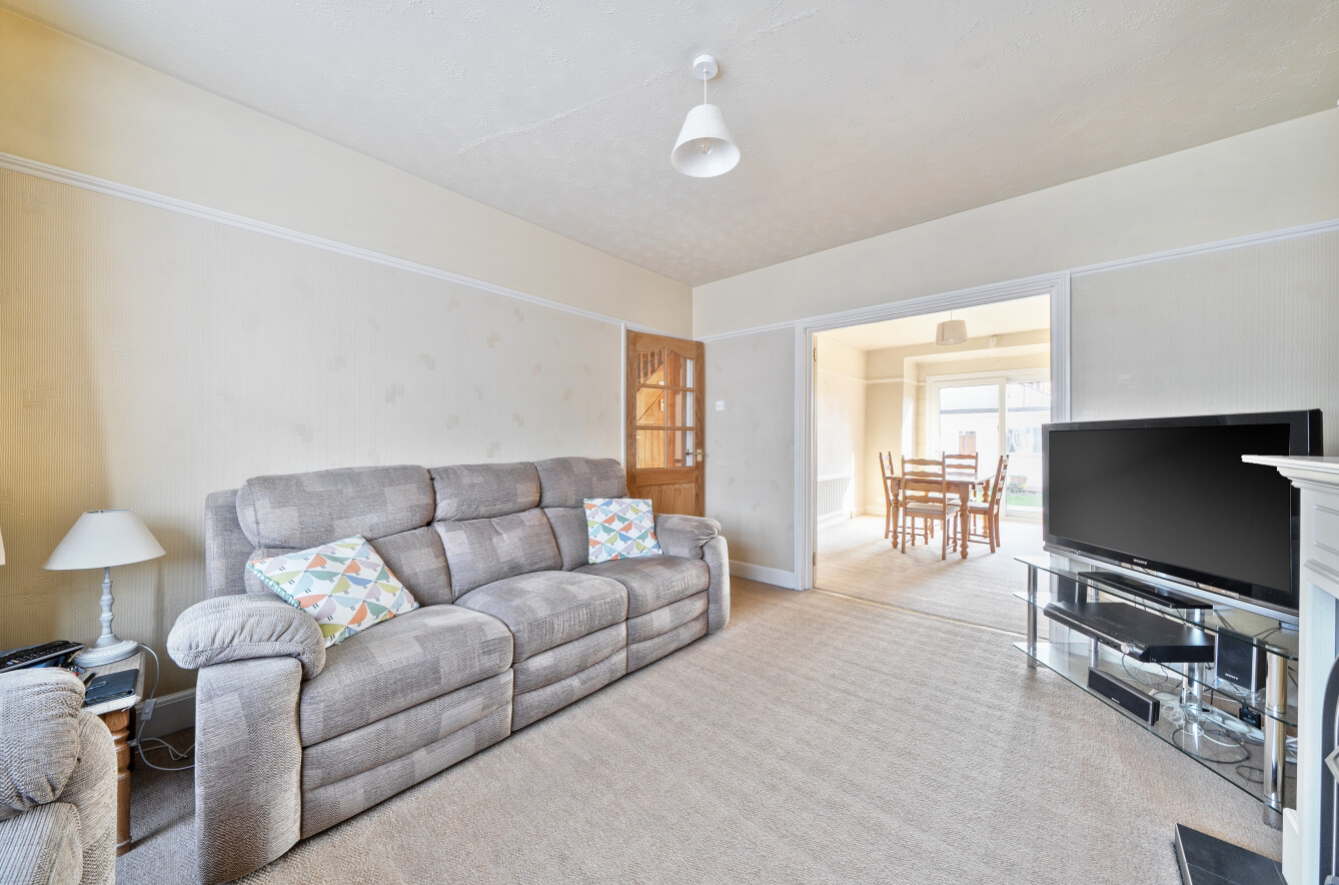Matlock Crescent Cheam, Sutton, Surrey, SM3