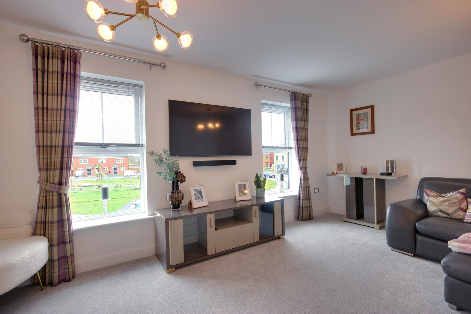 2 Field Maple Crescent, Beverley, photo 4