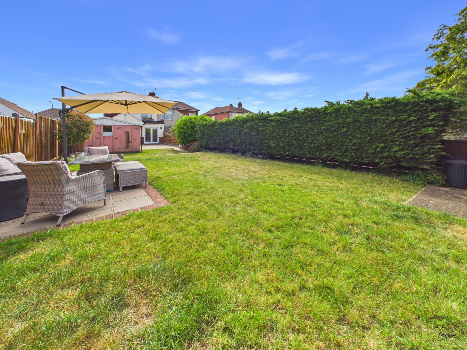 Presented by Clinton at EweMove Bexleyheath and Dartford
Boroughs
