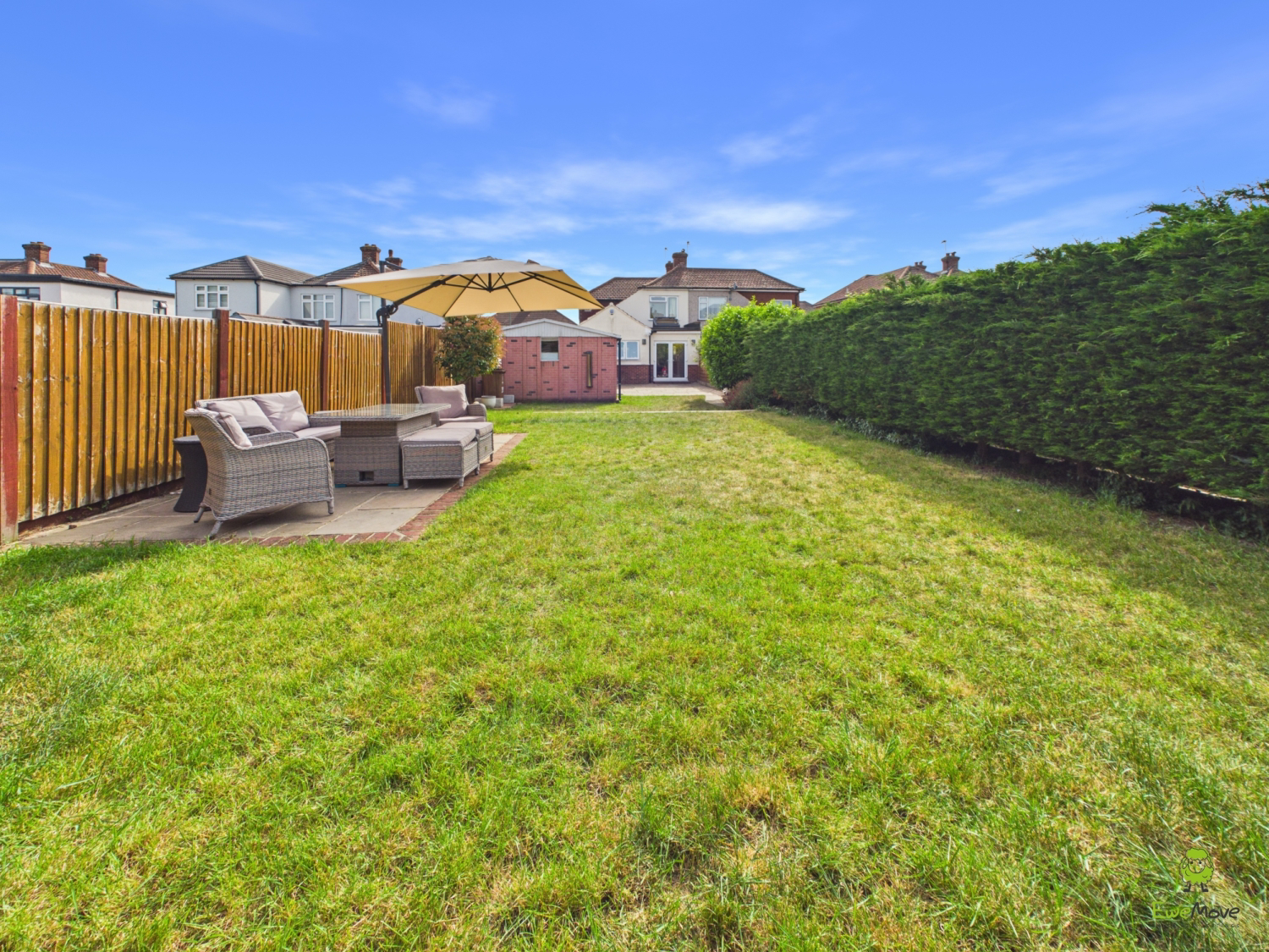 Presented by Clinton at EweMove Bexleyheath and Dartford
Boroughs
