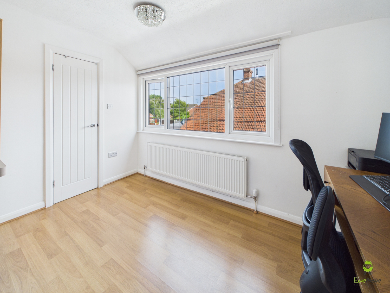 Presented by Clinton at EweMove Bexleyheath and Dartford
Boroughs
