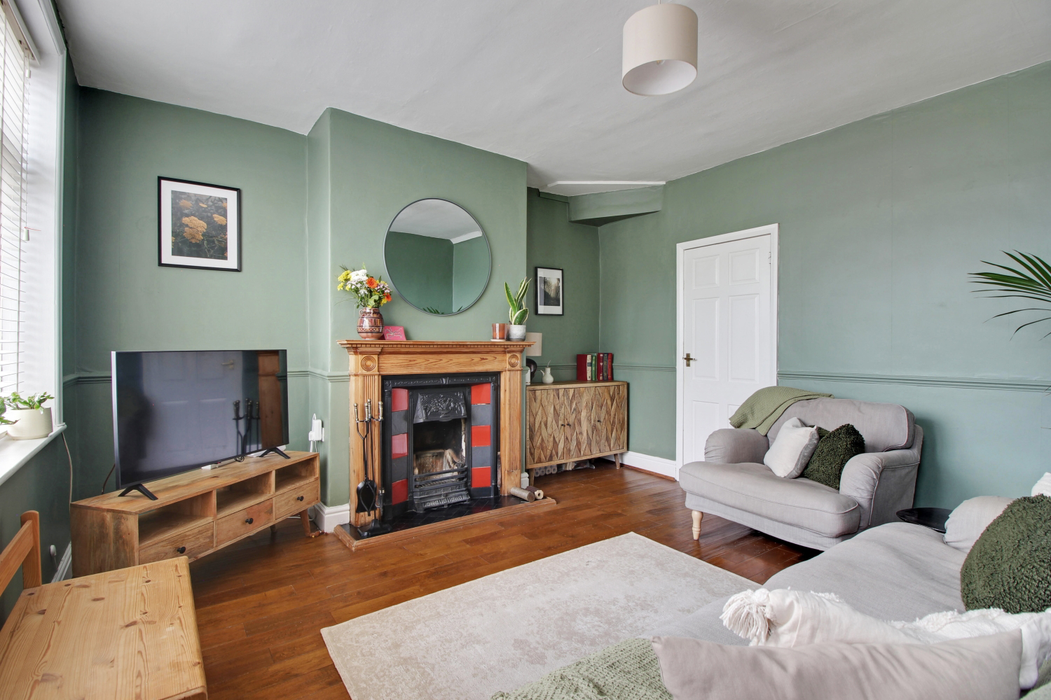 STOCKS AVENUE, MYTHOLMROYD, HEBDEN BRIDGE, WEST YORKSHIRE, HX7, photo 2