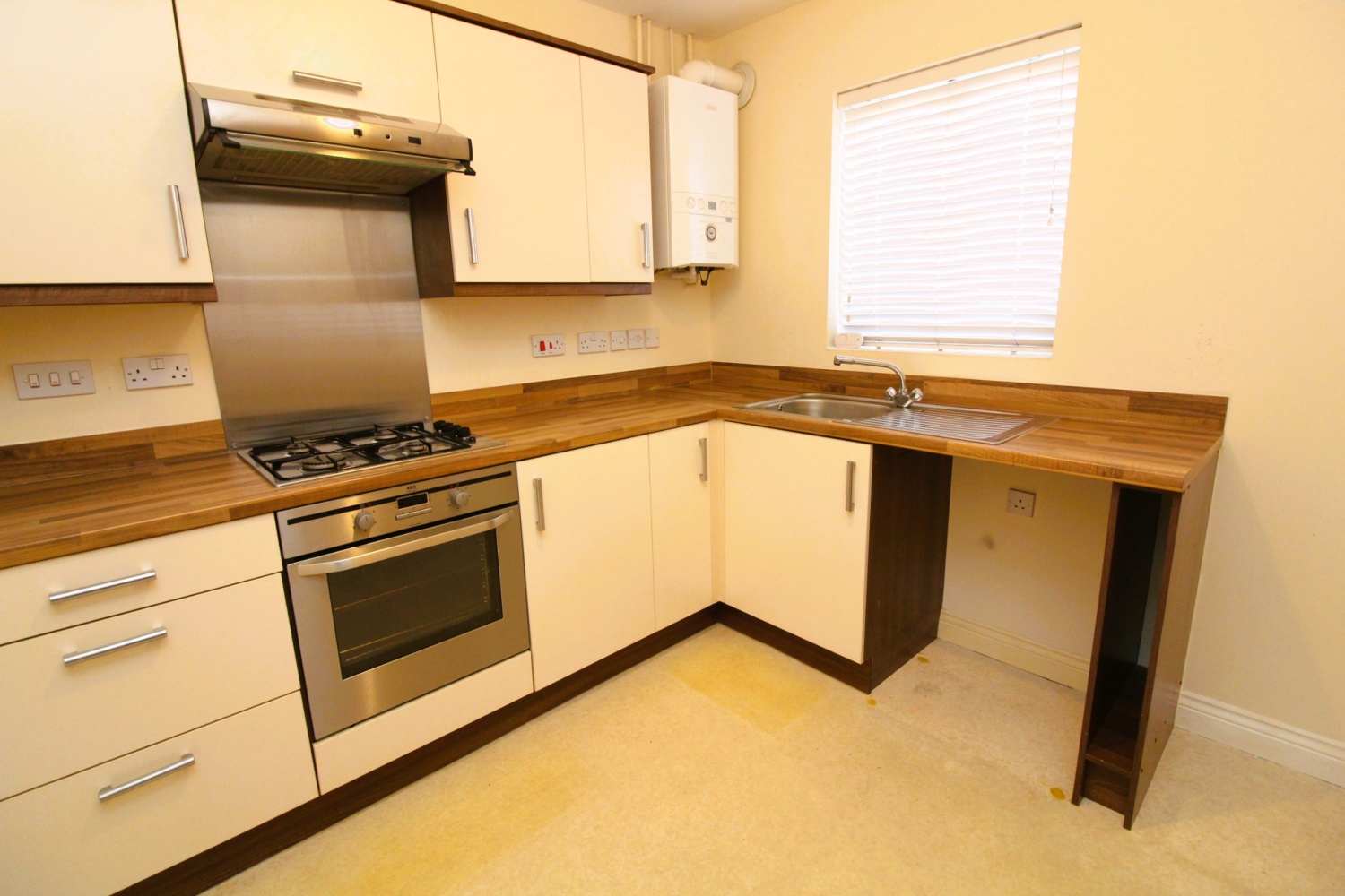 15 Savannah Drive, Bridgwater, photo 3