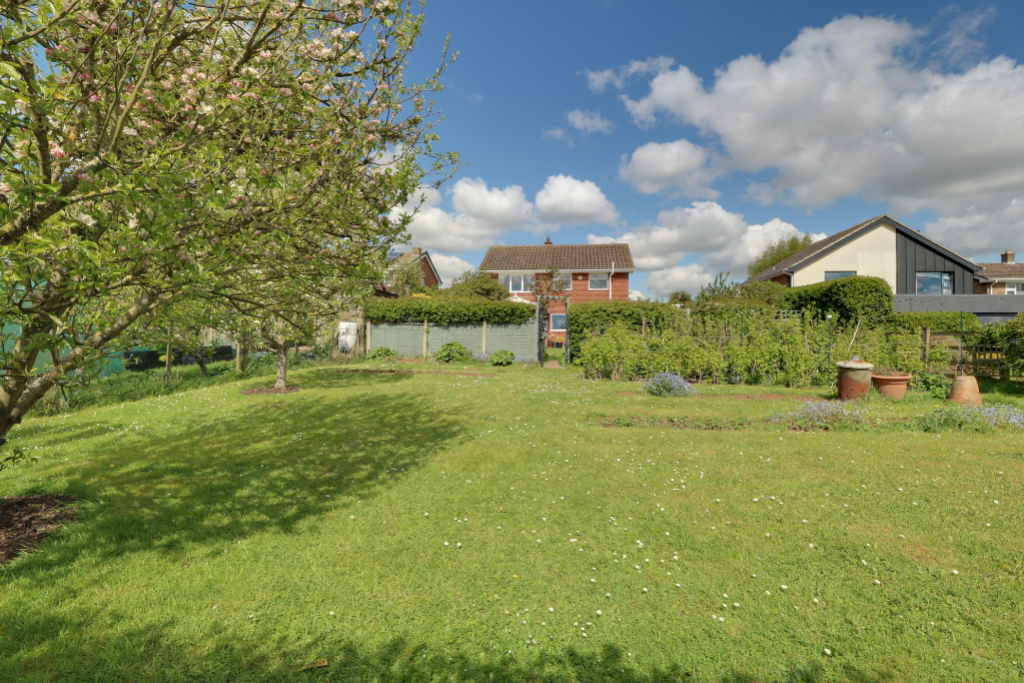 Grange Paddock, Barrowby, Grantham, Lincs, photo 20