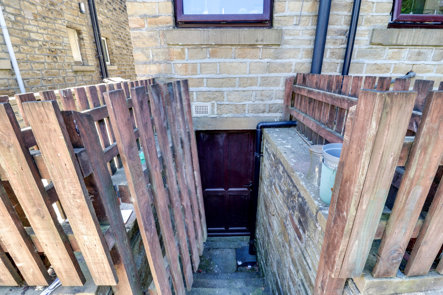 NEW HEY ROAD, HUDDERSFIELD, HD3, photo 13