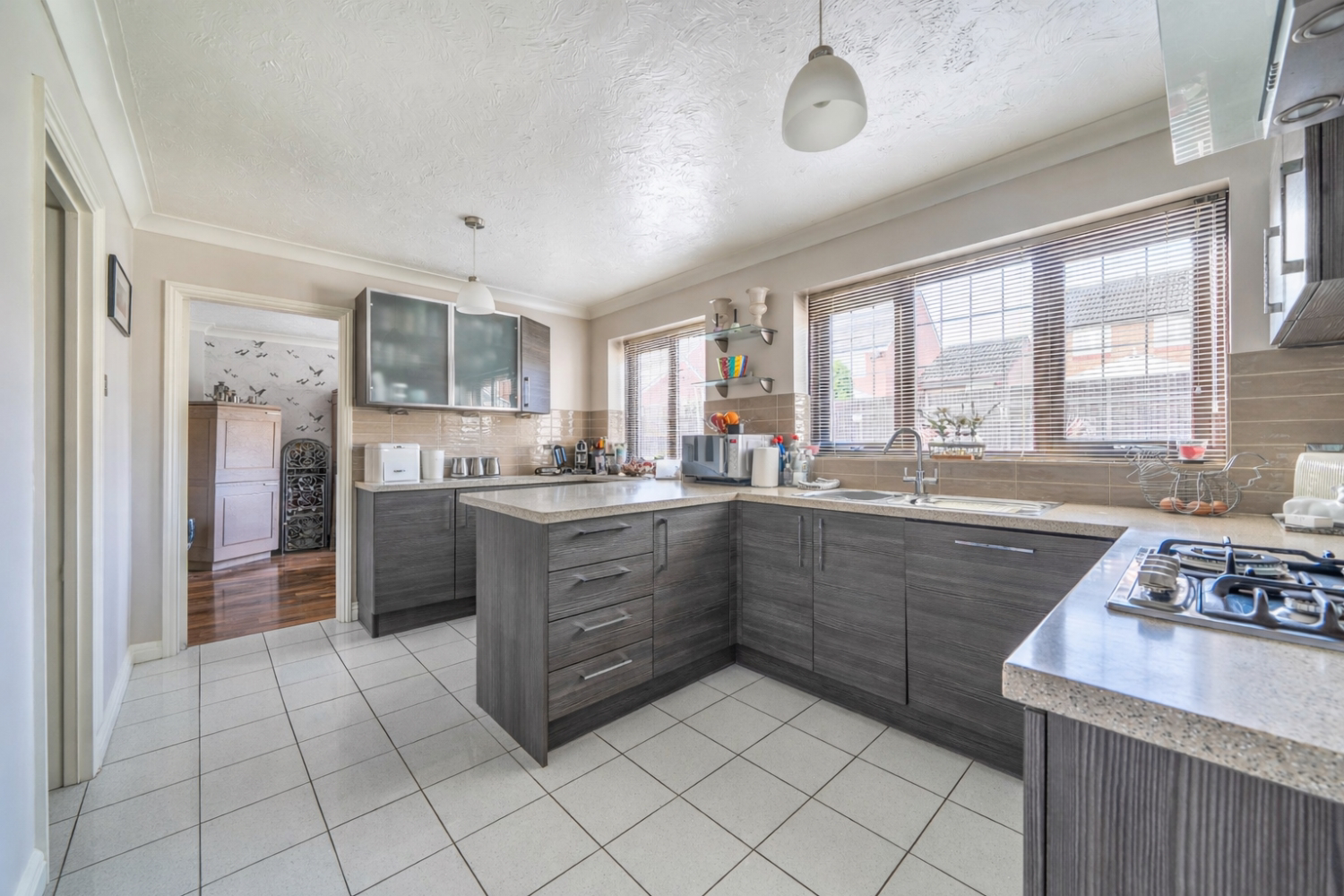 18 FARNDON AVENUE, MARSTON GREEN, BIRMINGHAM, photo 6