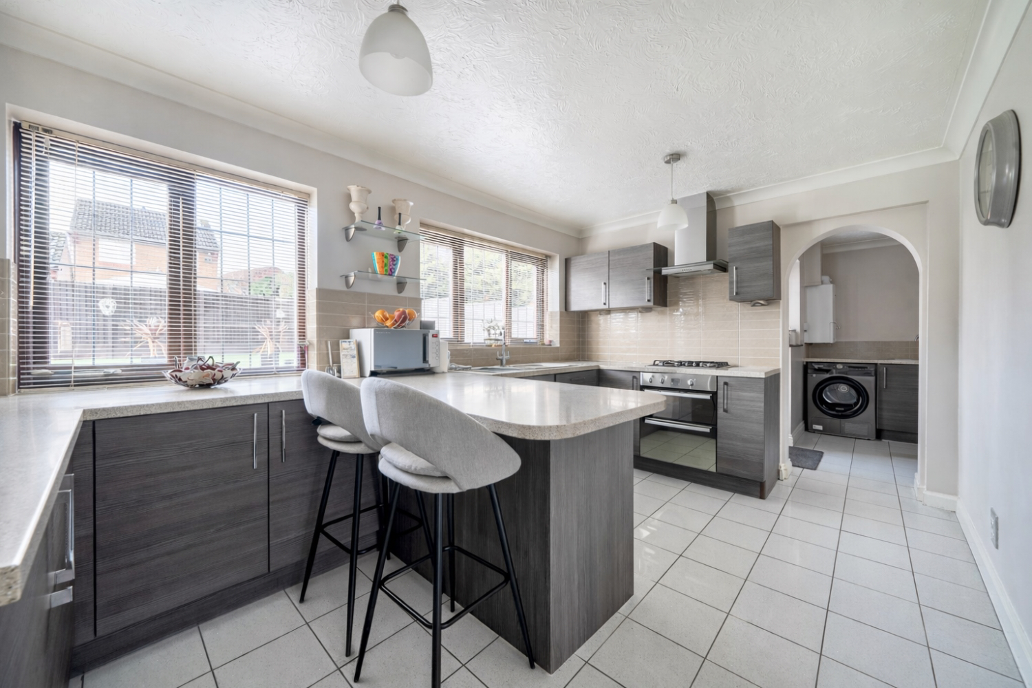 18 FARNDON AVENUE, MARSTON GREEN, BIRMINGHAM