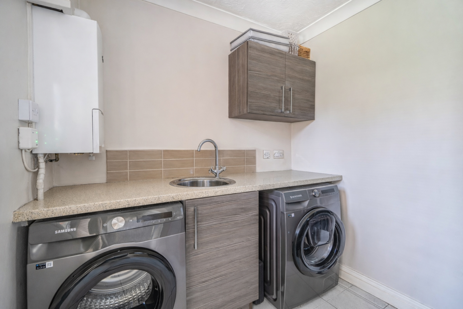 18 FARNDON AVENUE, MARSTON GREEN, BIRMINGHAM, photo 7