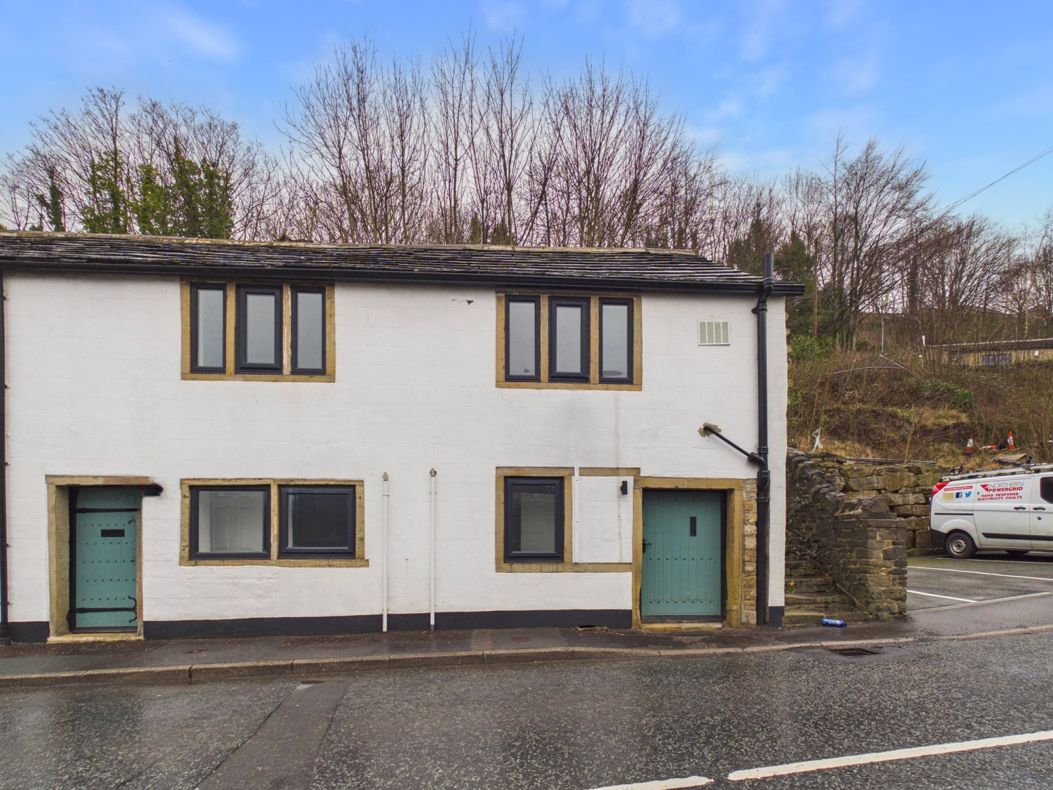 Wheatley Road, Halifax, HX3