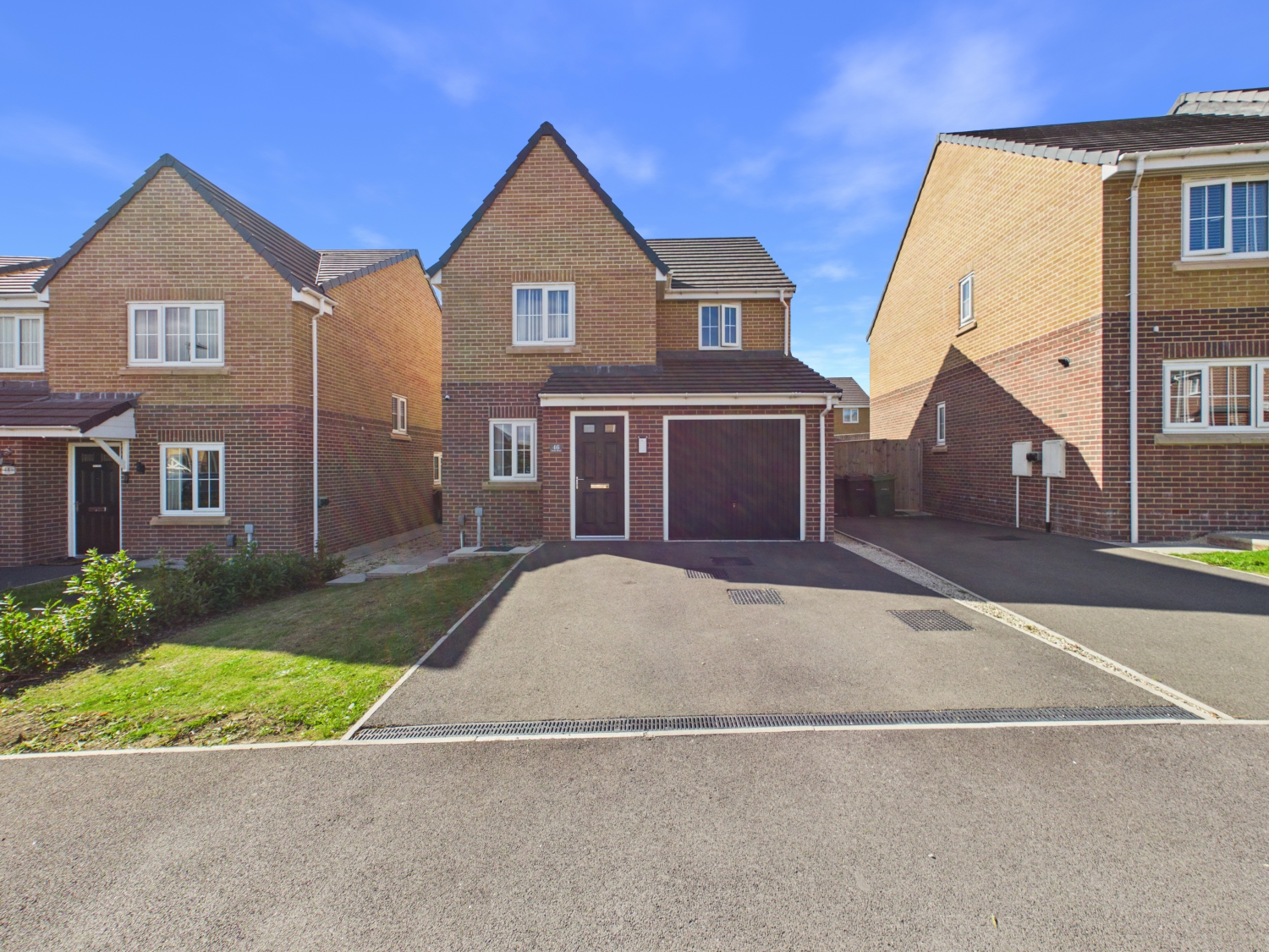 TWINE ROAD, WAKEFIELD, WF2