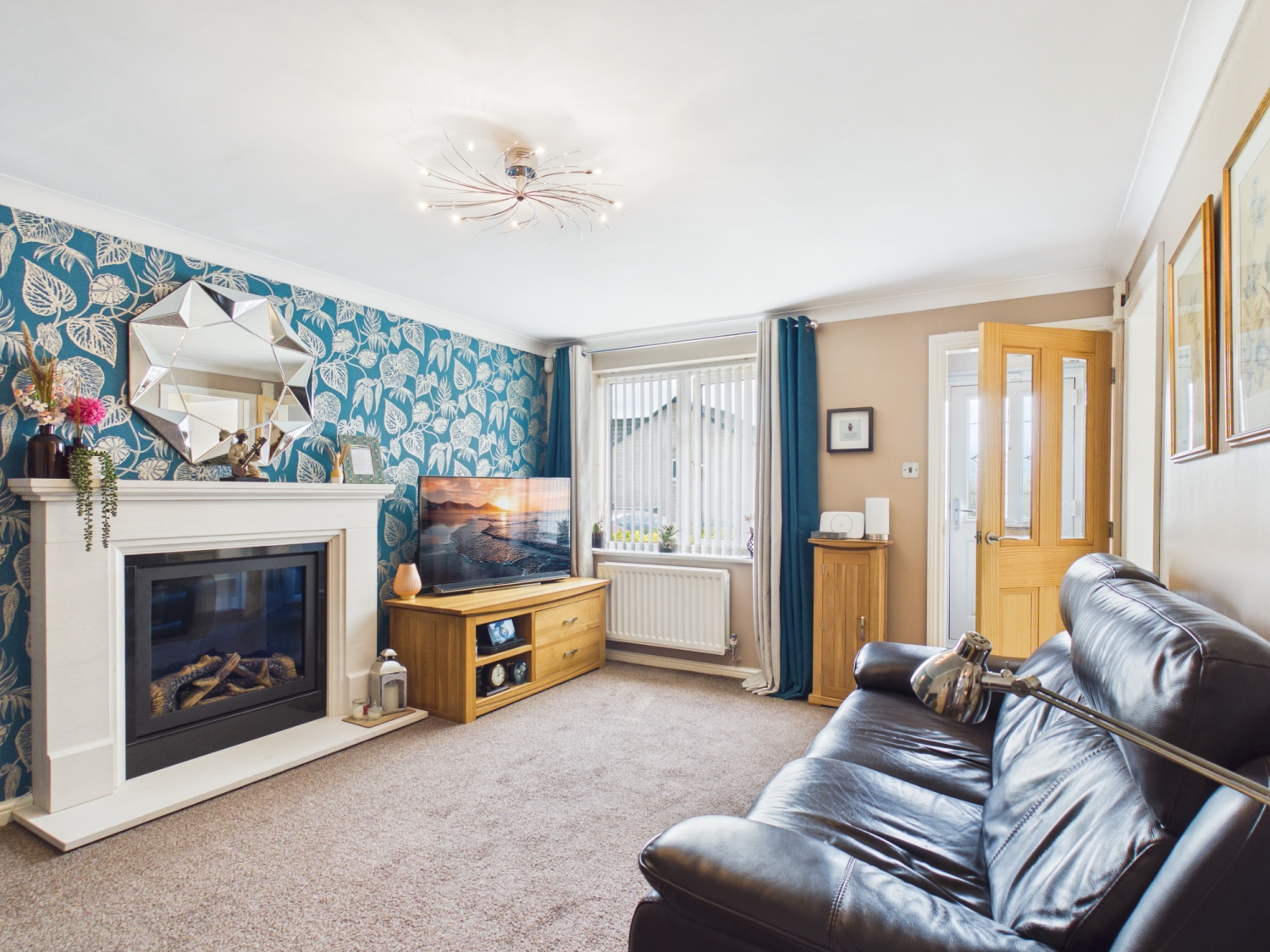 Ambler Grove, Halifax, West Yorkshire, HX2, photo 4