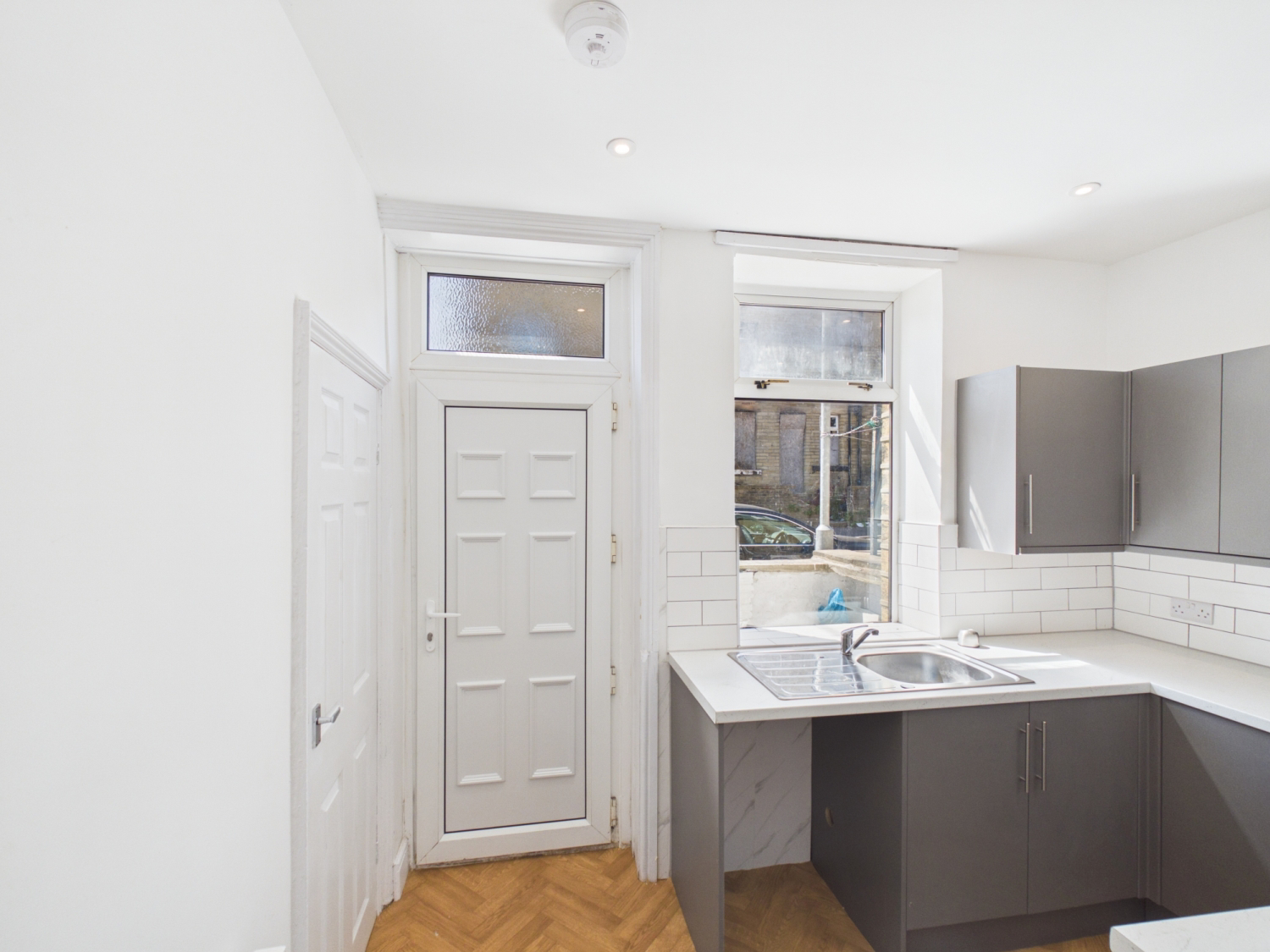 Highfield Place, Halifax, West Yorkshire, HX1, photo 3