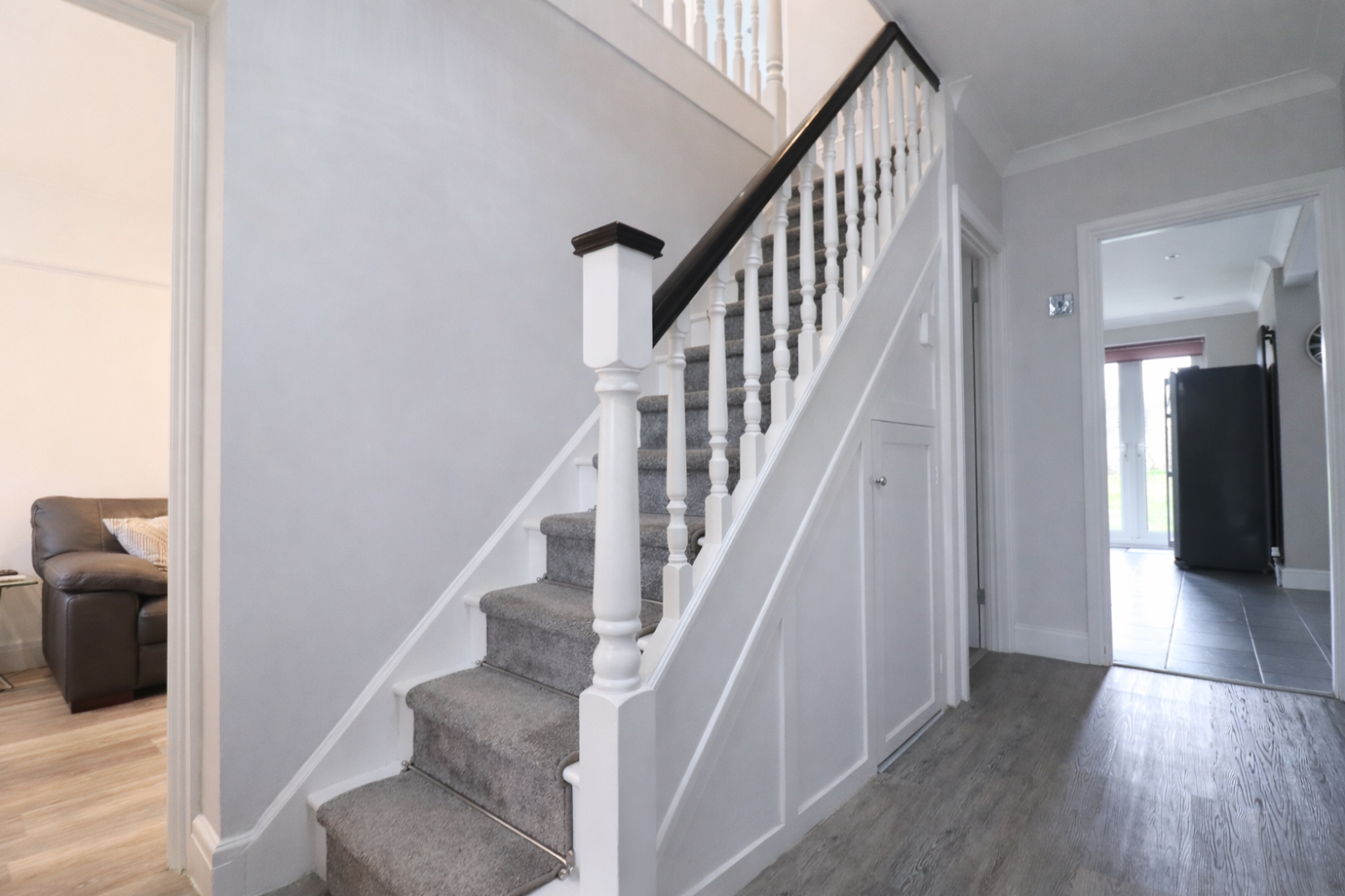 BOURNE VALE, HAYES, BROMLEY, KENT, BR2, photo 9