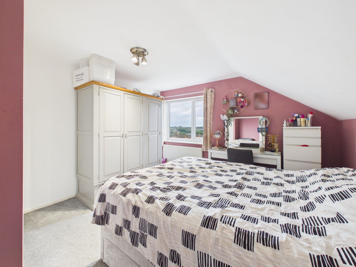 Woollin Crescent, Tingley, Wakefield, West Yorkshire, WF3, photo 16