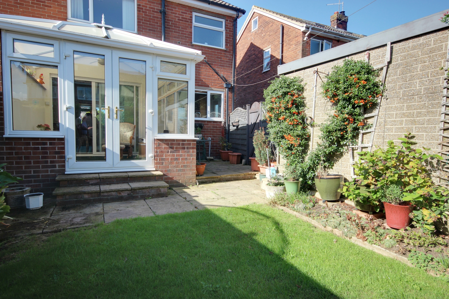 9 Crowther Close, Beverley, photo 2