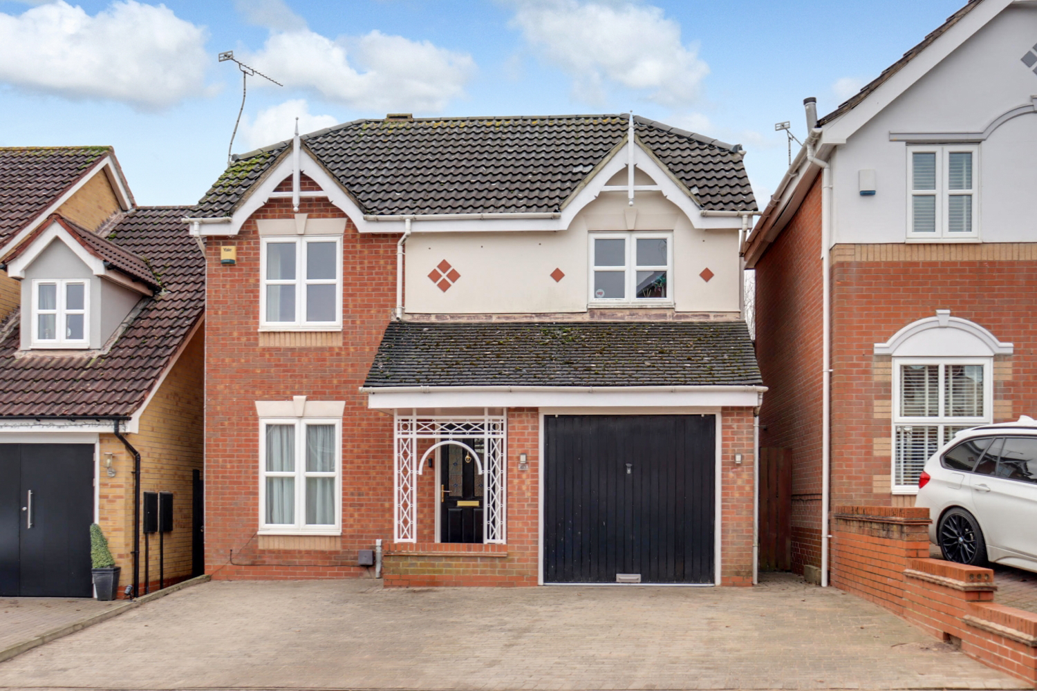 SILKSTONE CLOSE, CHURCH GRESLEY, SWADLINCOTE, DERBYSHIRE, DE11