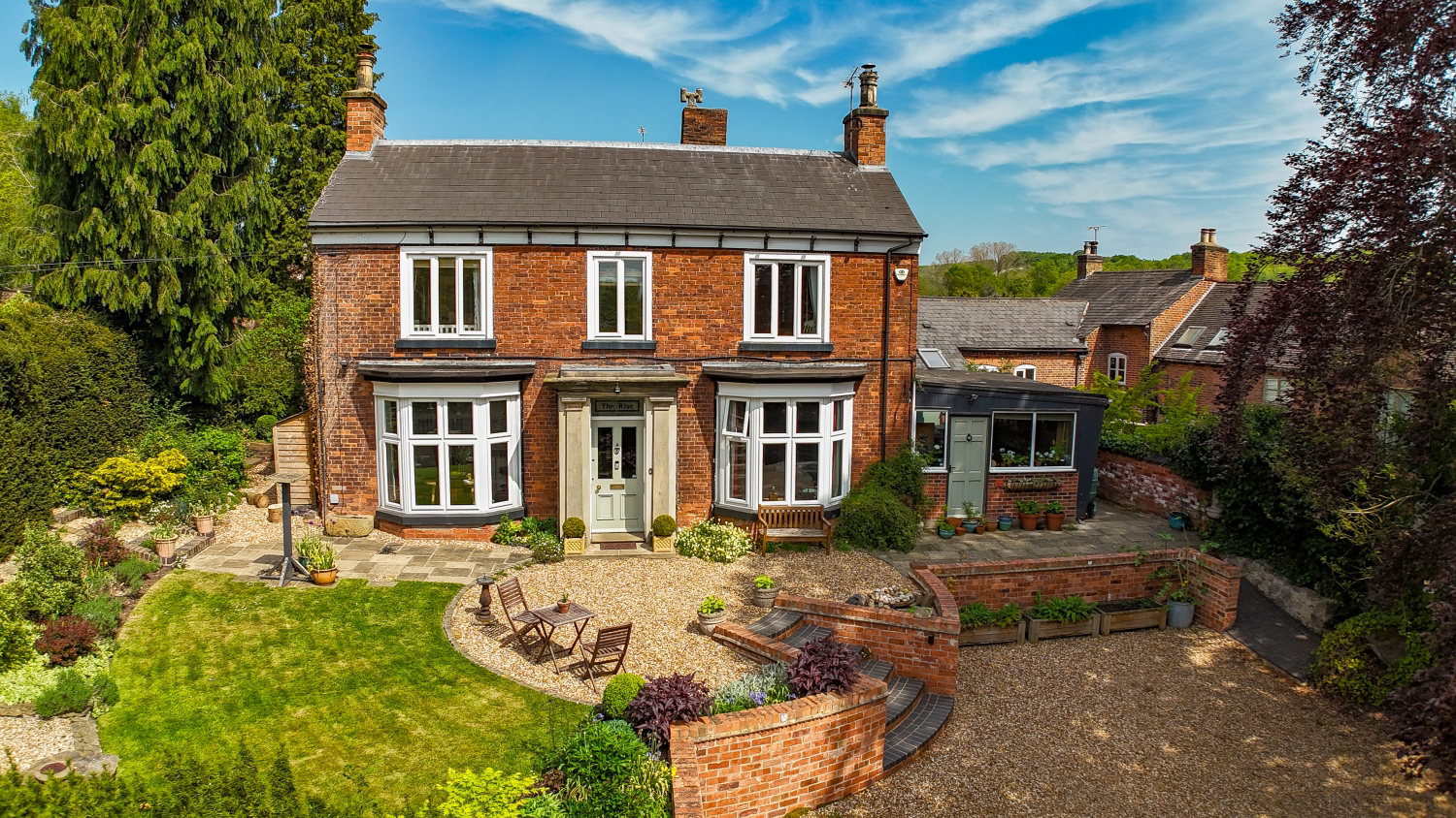THE RISE, MOORES HILL, BURTON-ON-TRENT, STAFFORDSHIRE, DE13