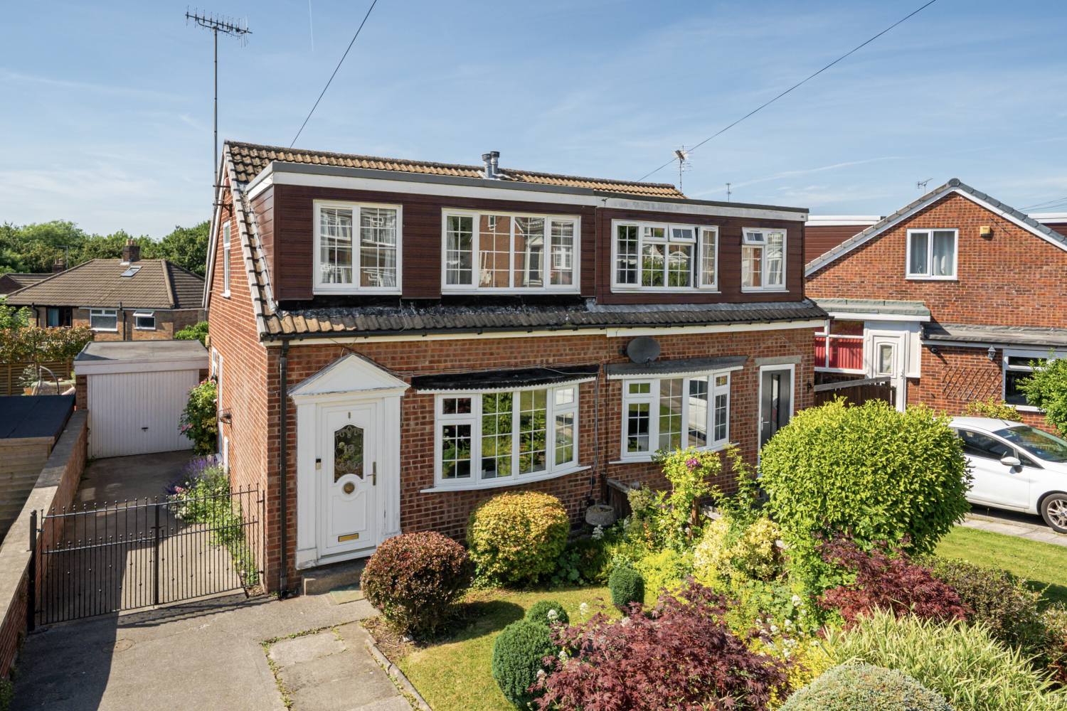 18 South View Crescent, Yeadon, Leeds