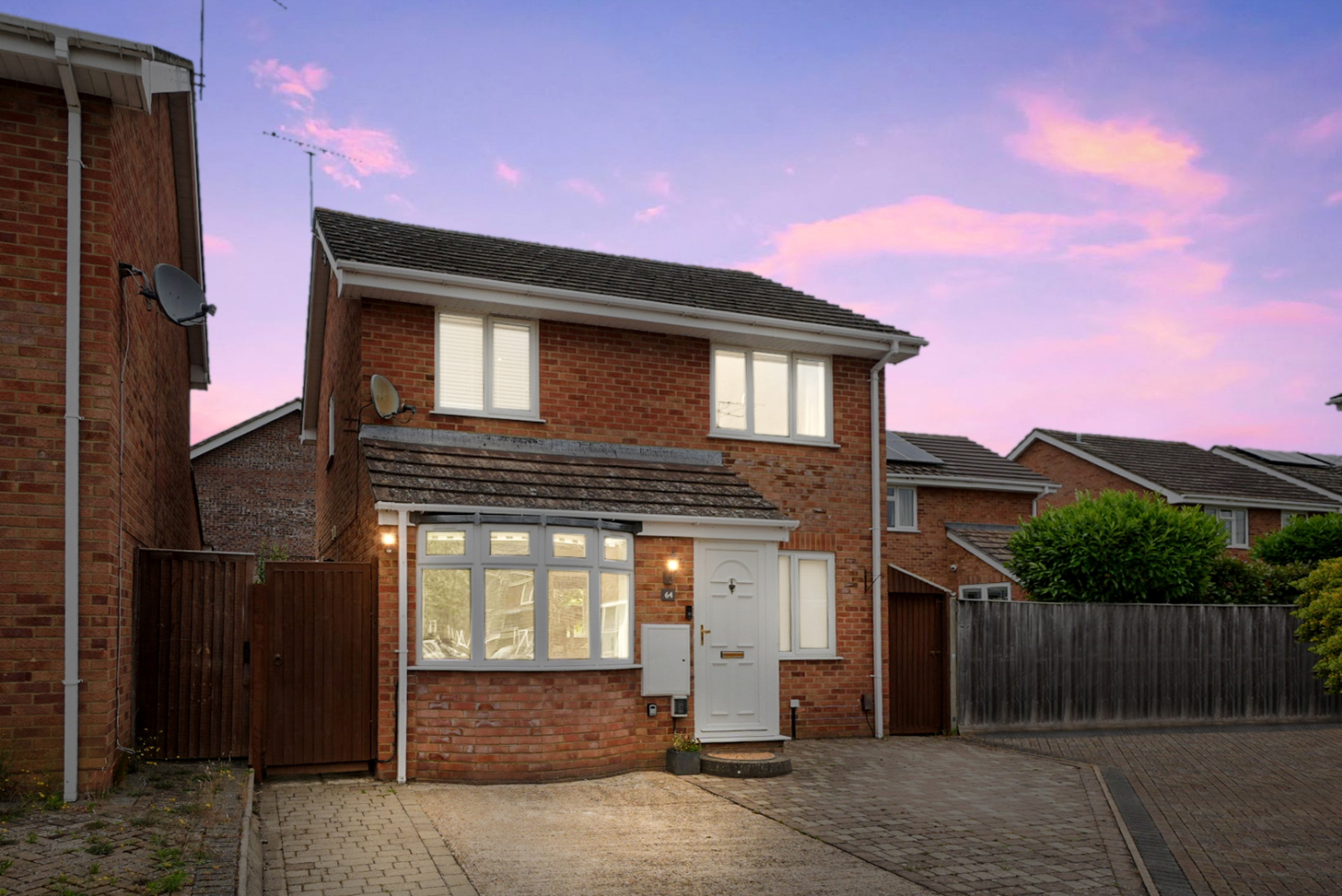 Lowbrook Drive, Maidenhead, SL6