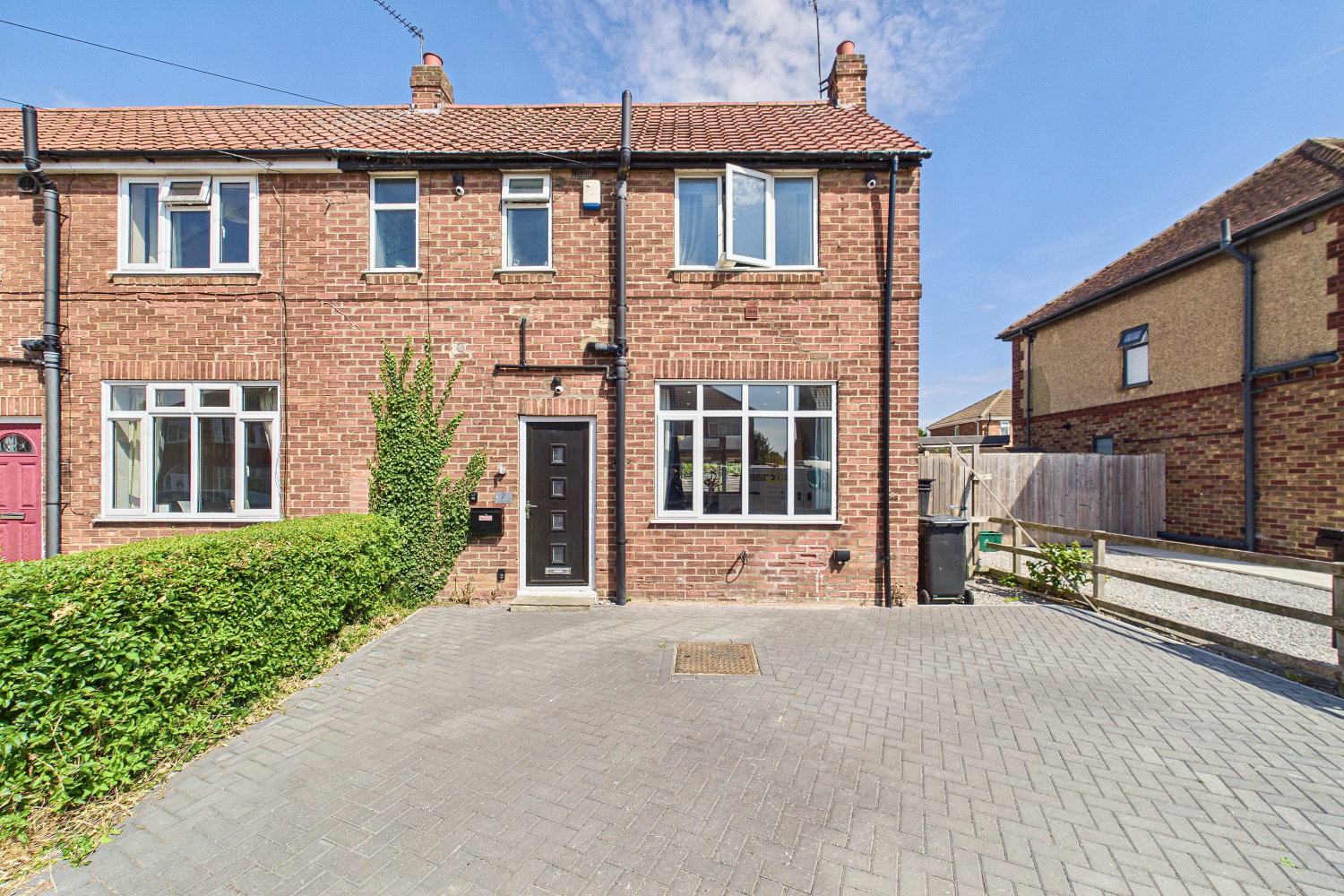 Alexander Avenue, York, North Yorkshire, YO31 9HX