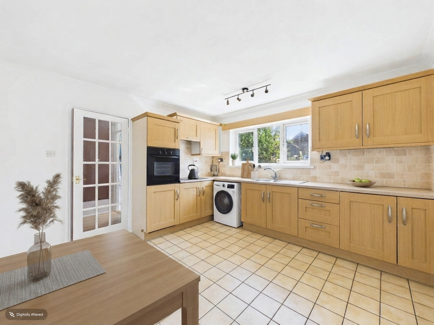 Highwood Crescent, Gazeley, Newmarket, Suffolk, CB8, photo 3