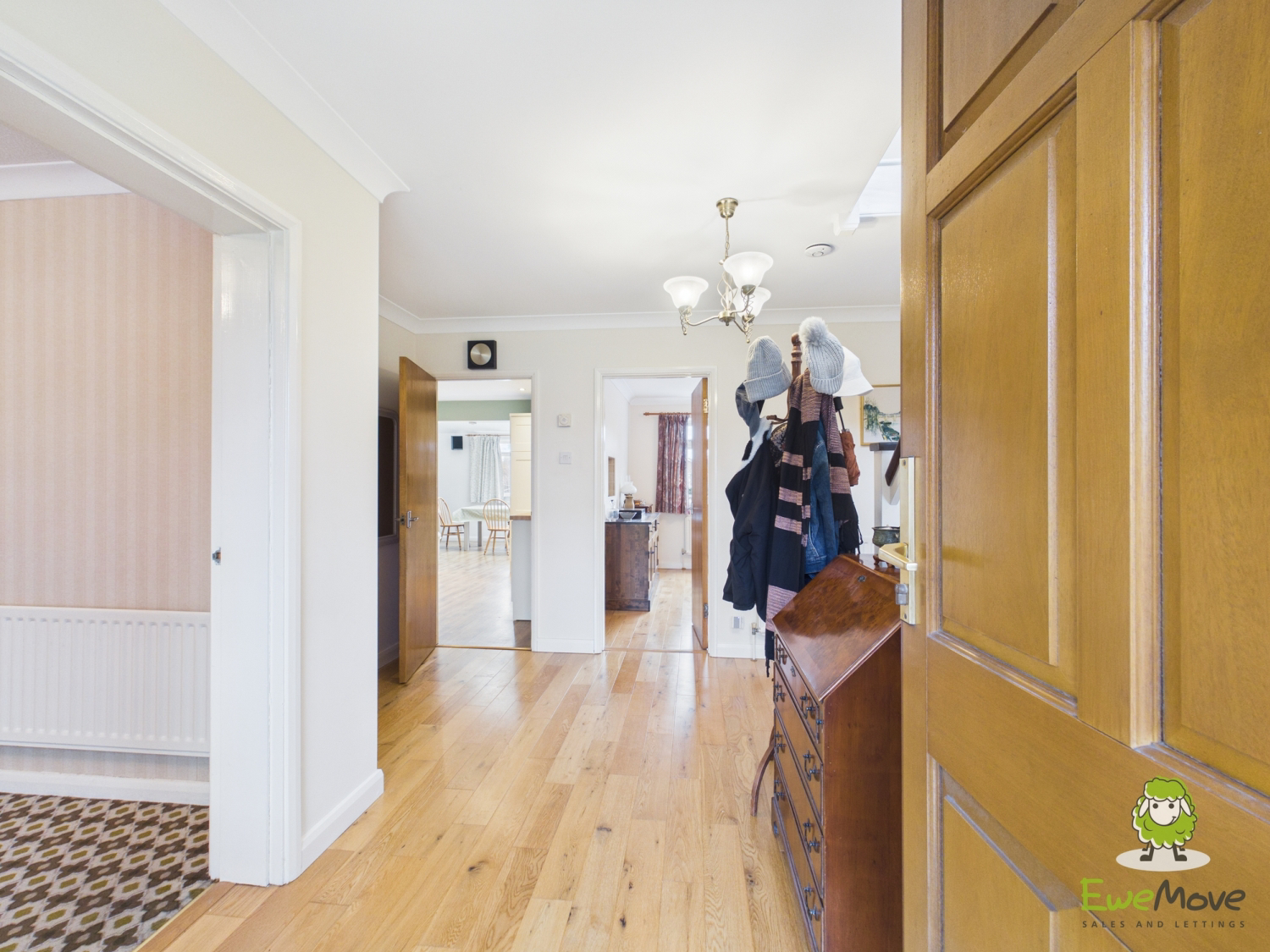 NEVILLE CLOSE, BASINGSTOKE, HAMPSHIRE, RG21, photo 2
