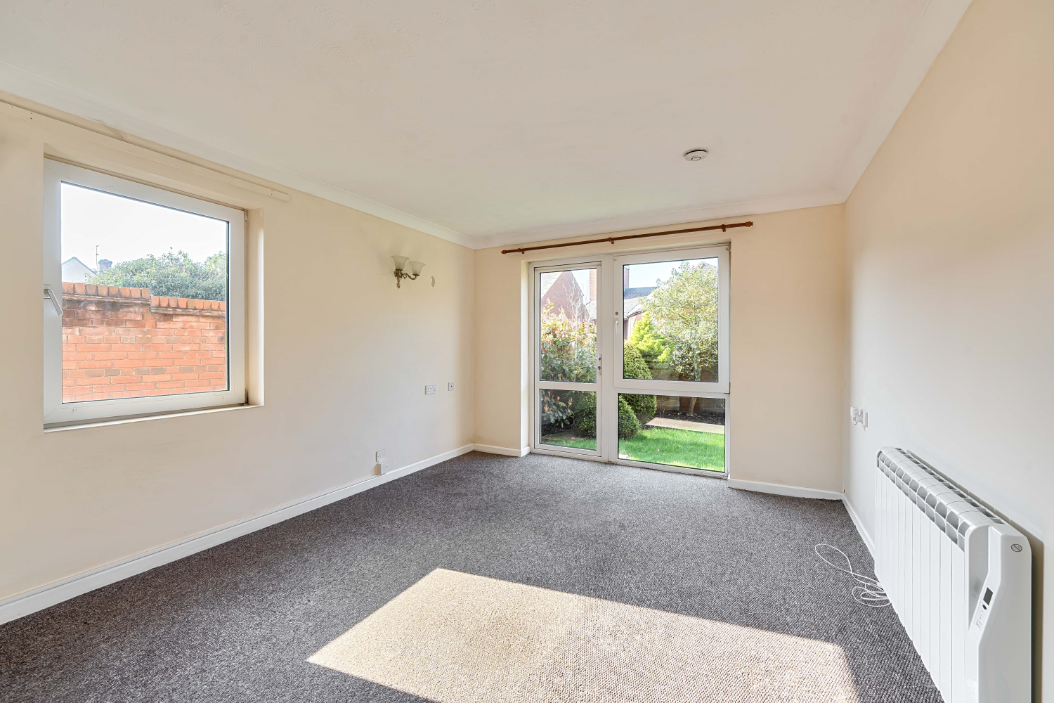 Flat 39 Homecanton House, Carrington Way, Wincanton, photo 5