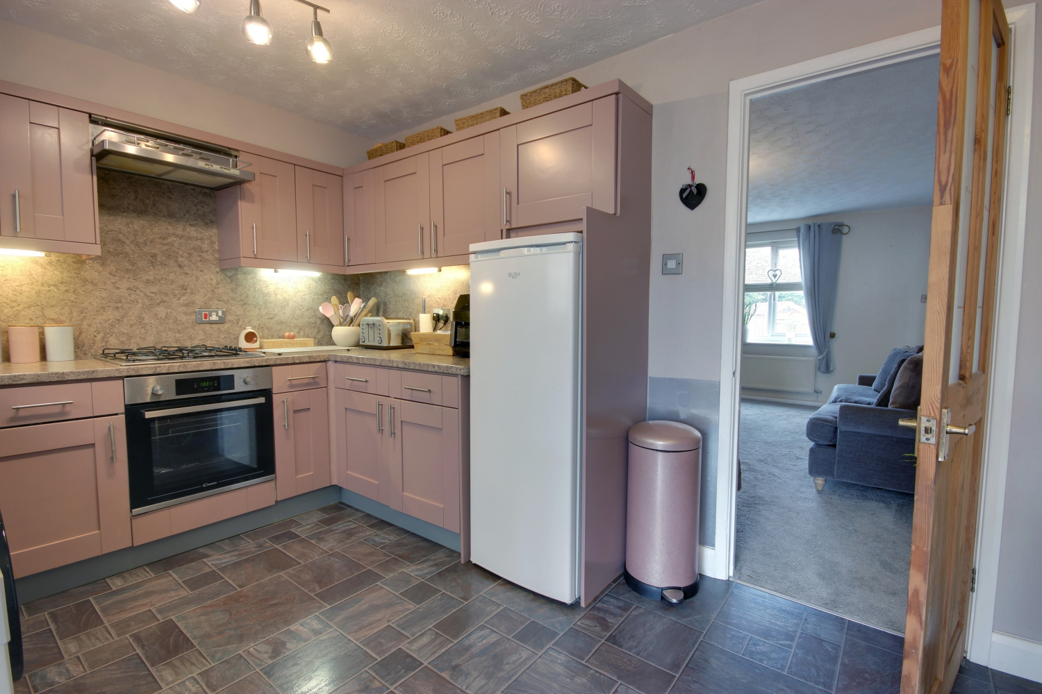 42 Chester Avenue, Beverley, photo 8