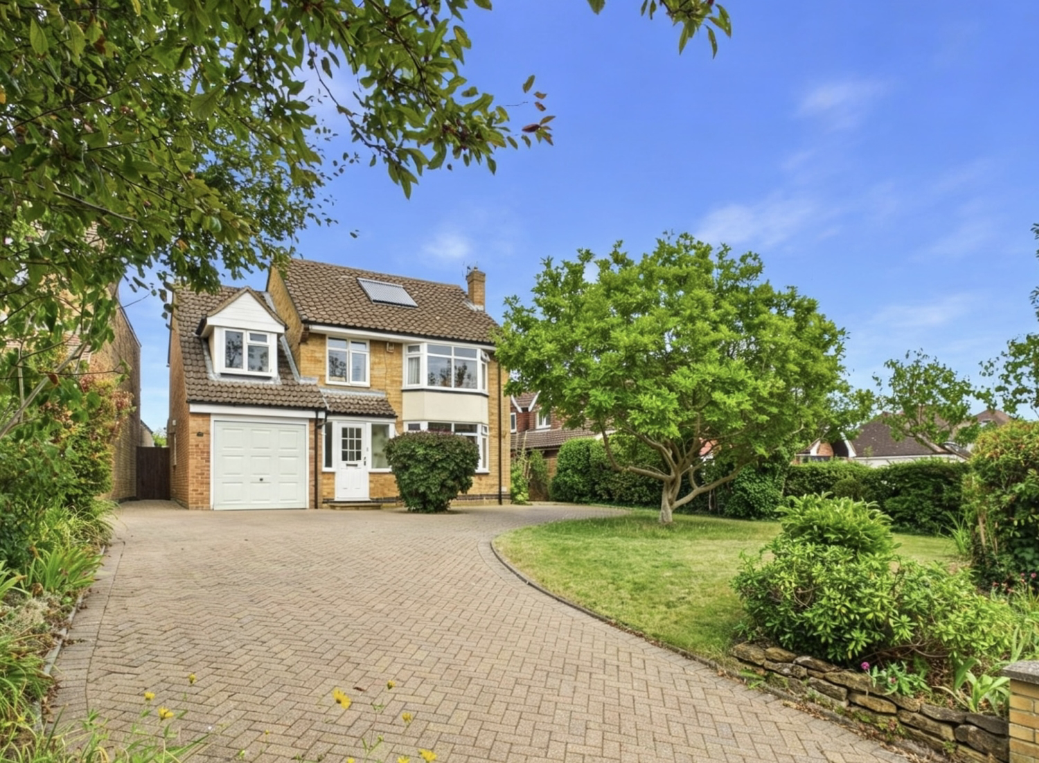 High Street, Wootton NN4