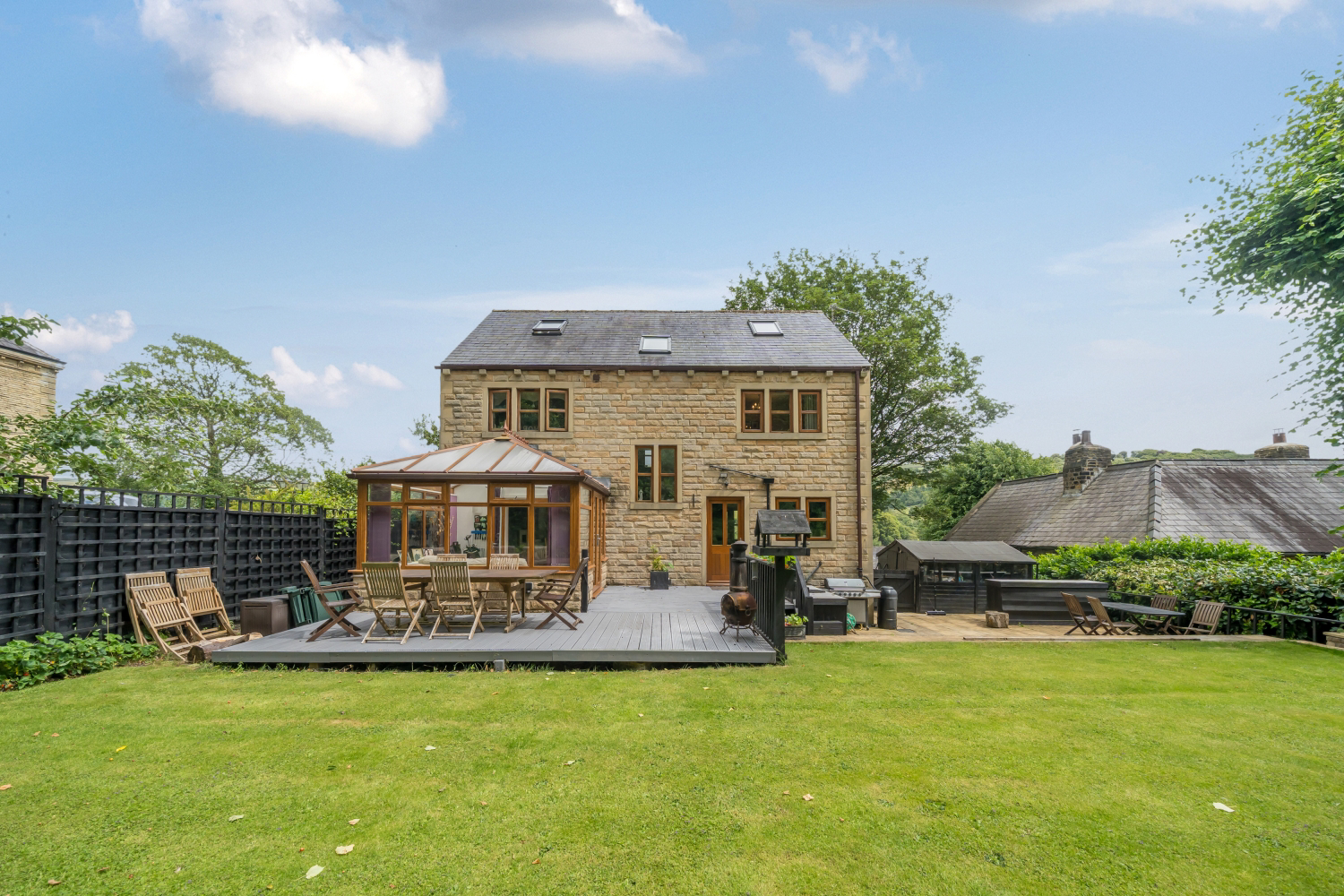 Thorn Bank, Luddenden, photo 37