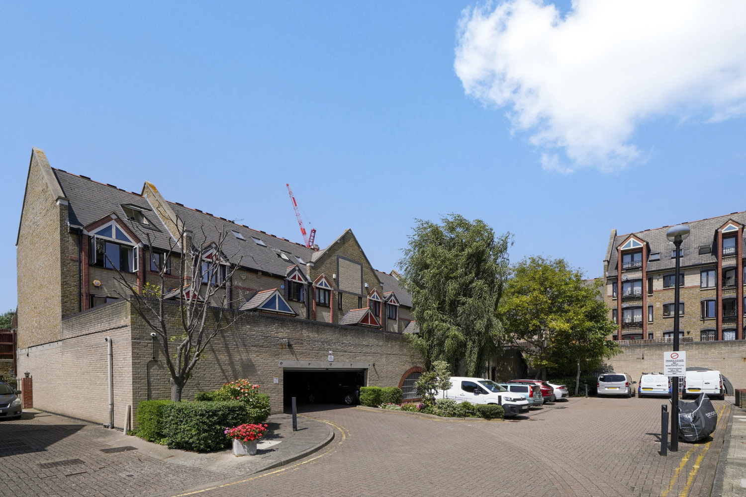 President Drive, London, London, E1W, photo 16