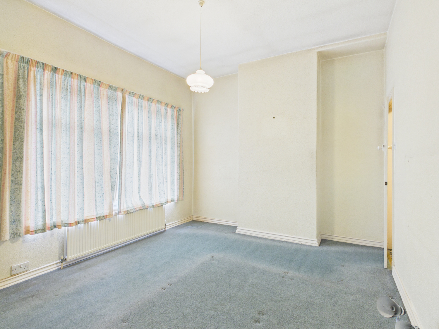 Carlton Road, Ashton-under-Lyne, OL68PZ, photo 10