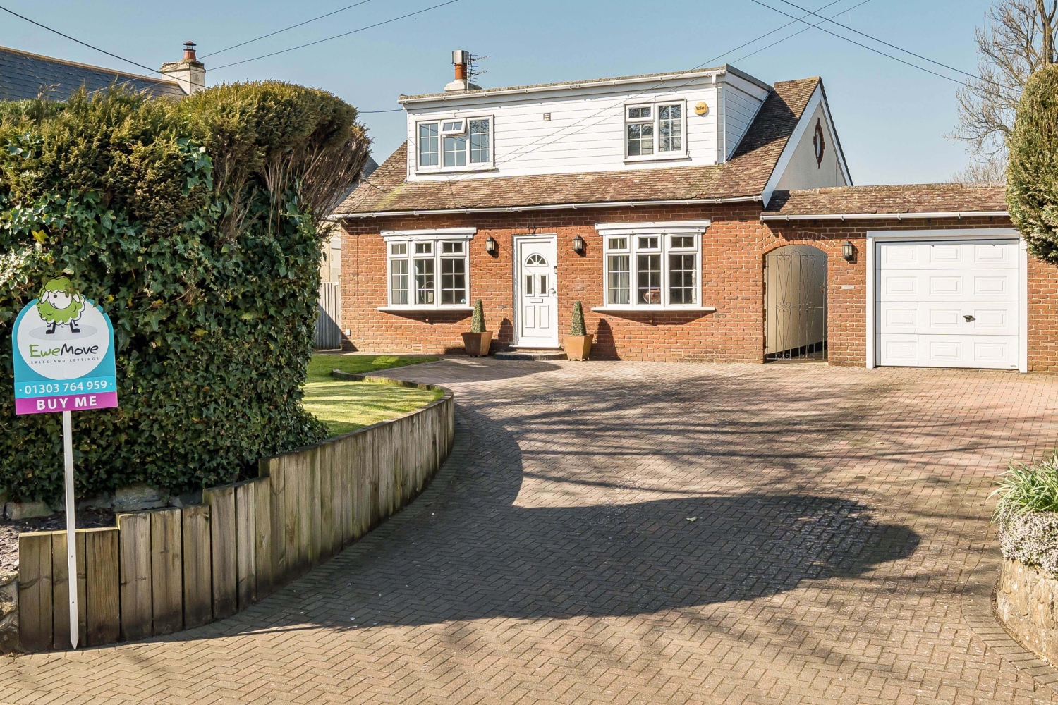 The Street, Hawkinge, CT18, photo 18