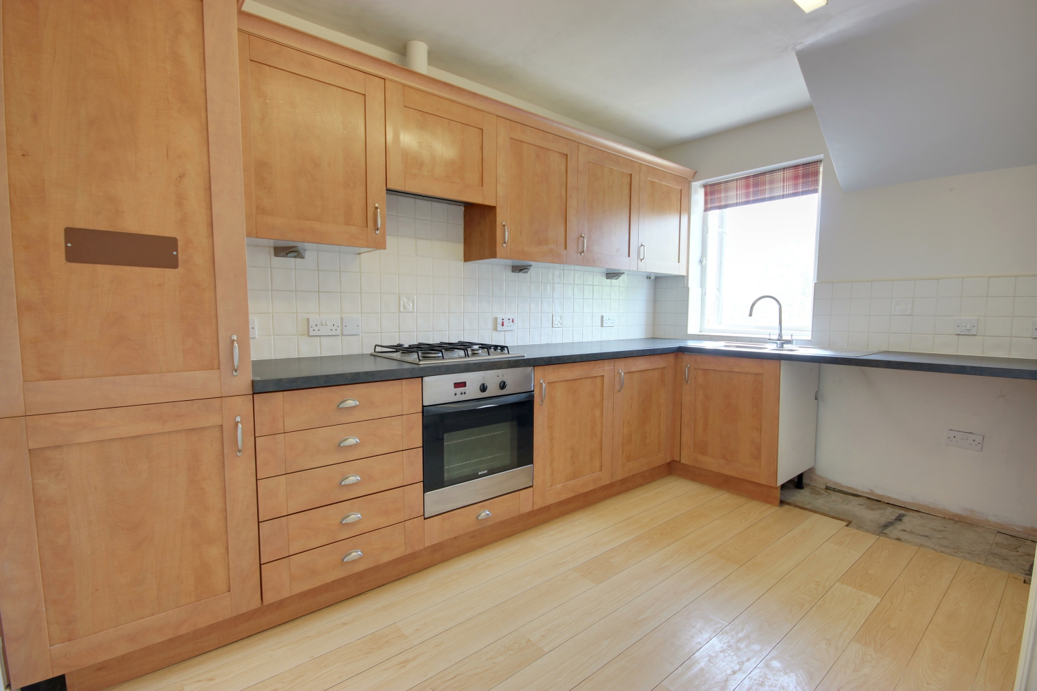 16 Regal Court Manor Road, Beverley