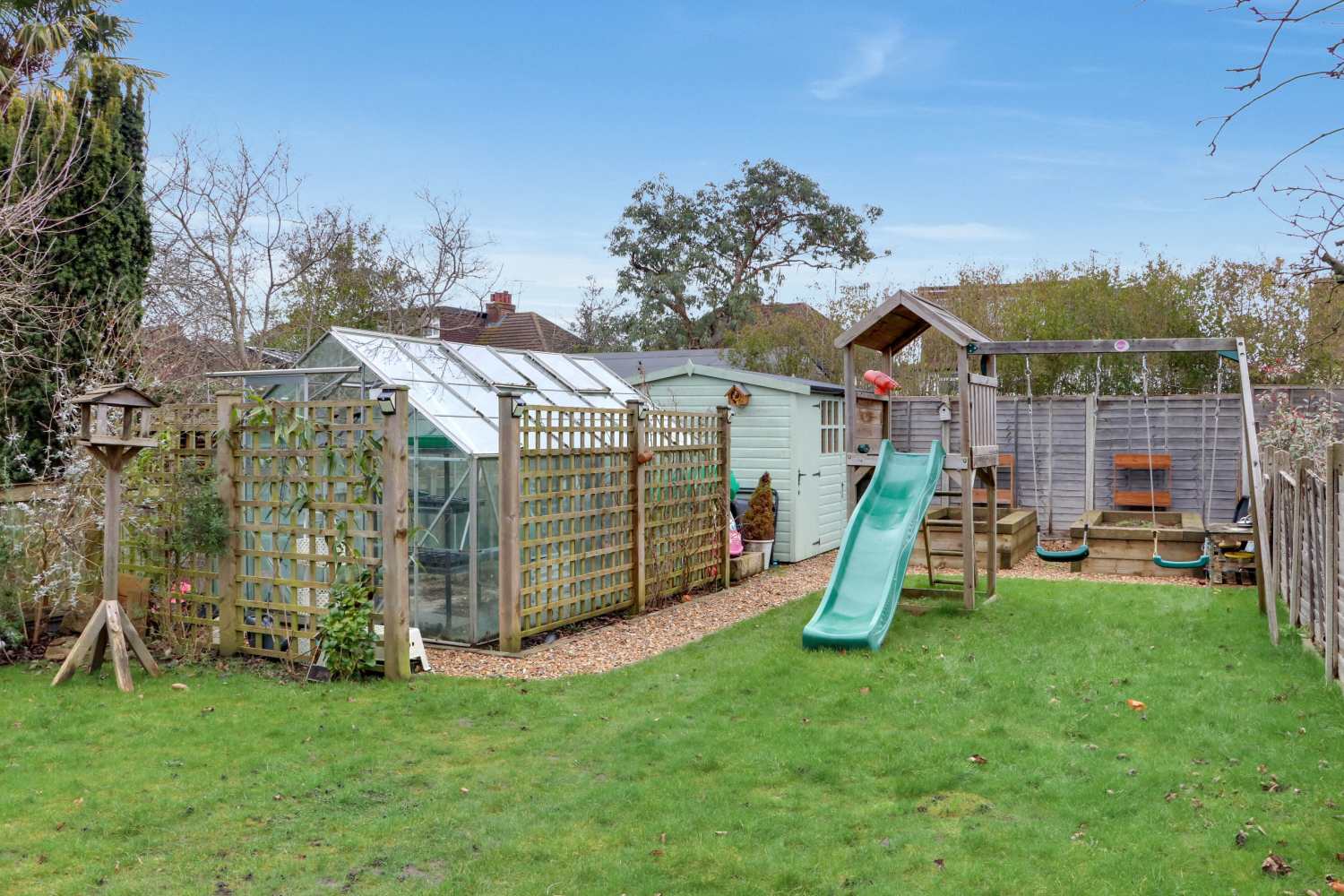 20 SHEPHERDS LANE, GUILDFORD, photo 24