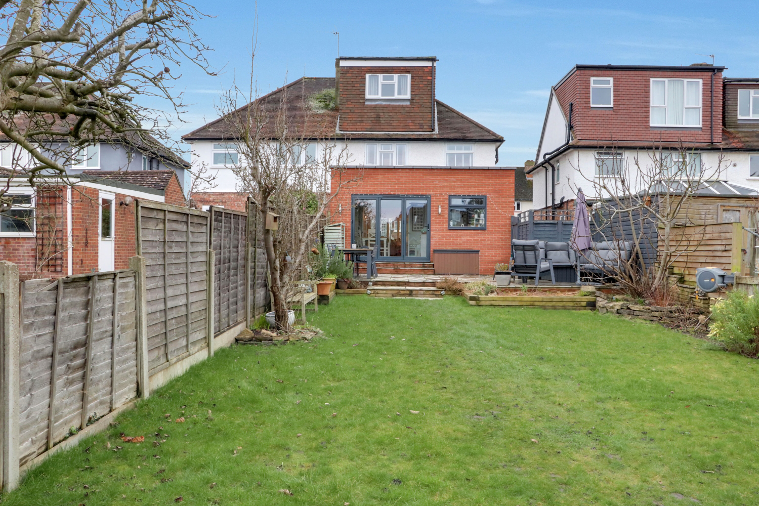 20 SHEPHERDS LANE, GUILDFORD, photo 23
