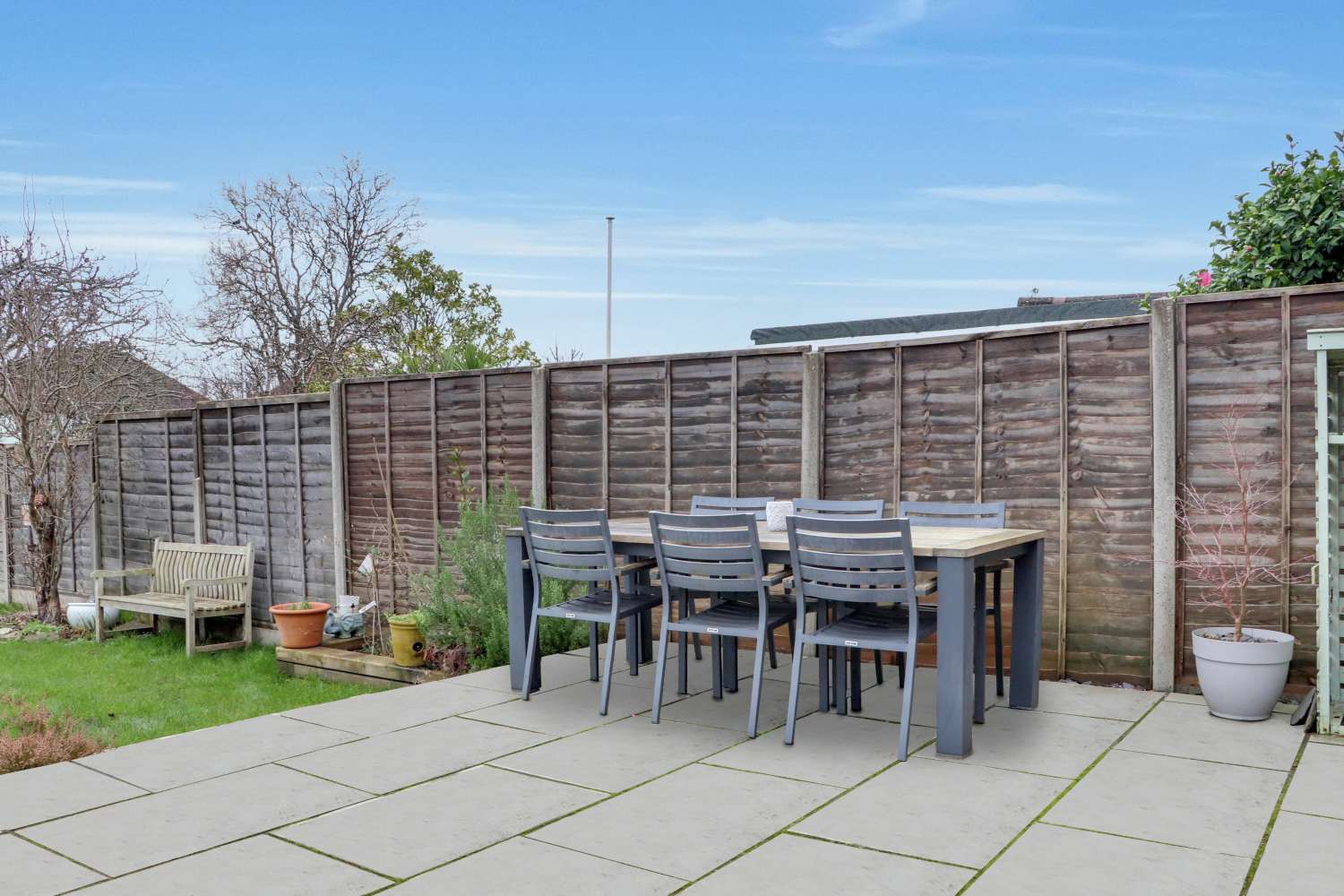 20 SHEPHERDS LANE, GUILDFORD, photo 25