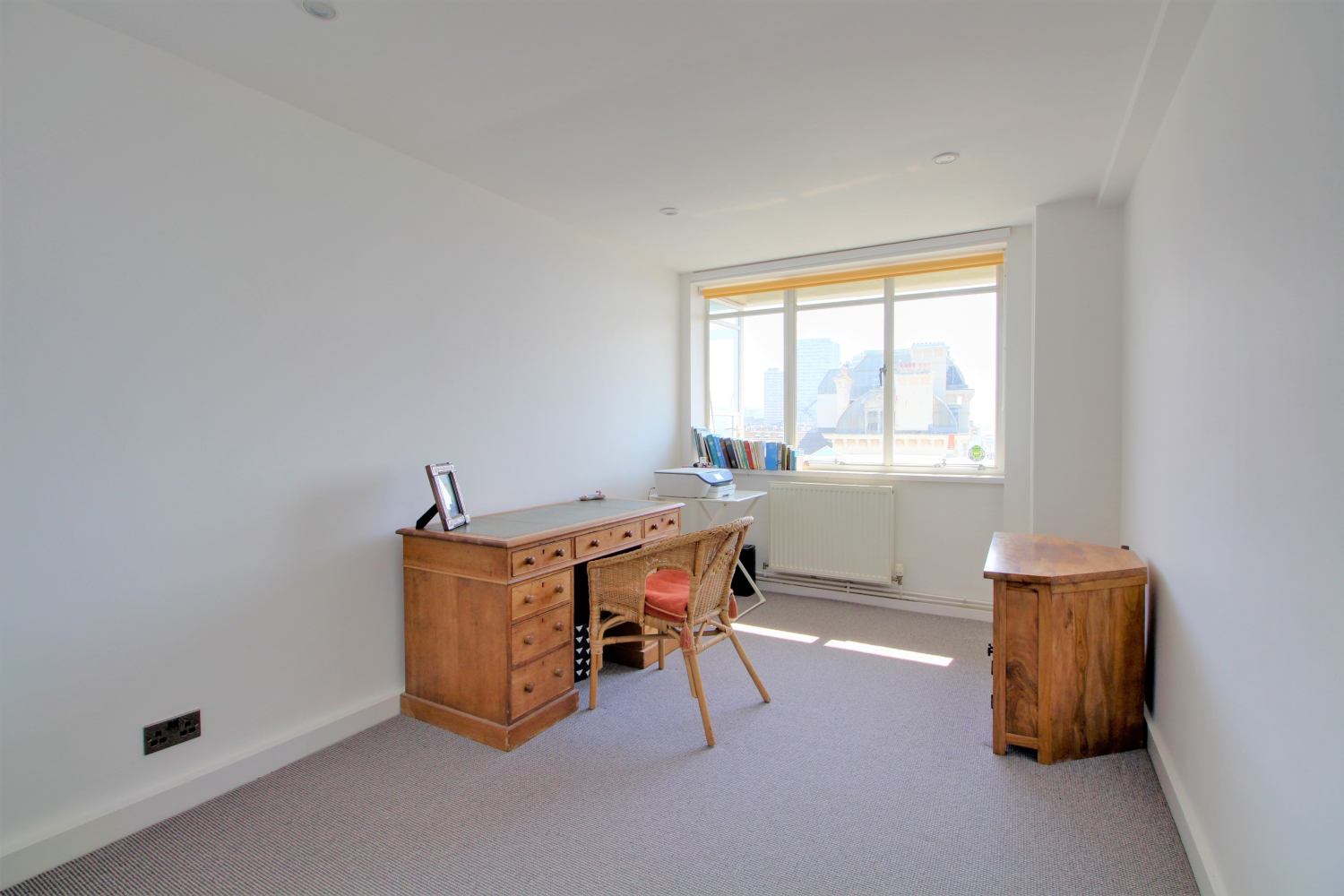 Embassy Court, Kings Road, Brighton, East Sussex, BN1, photo 7