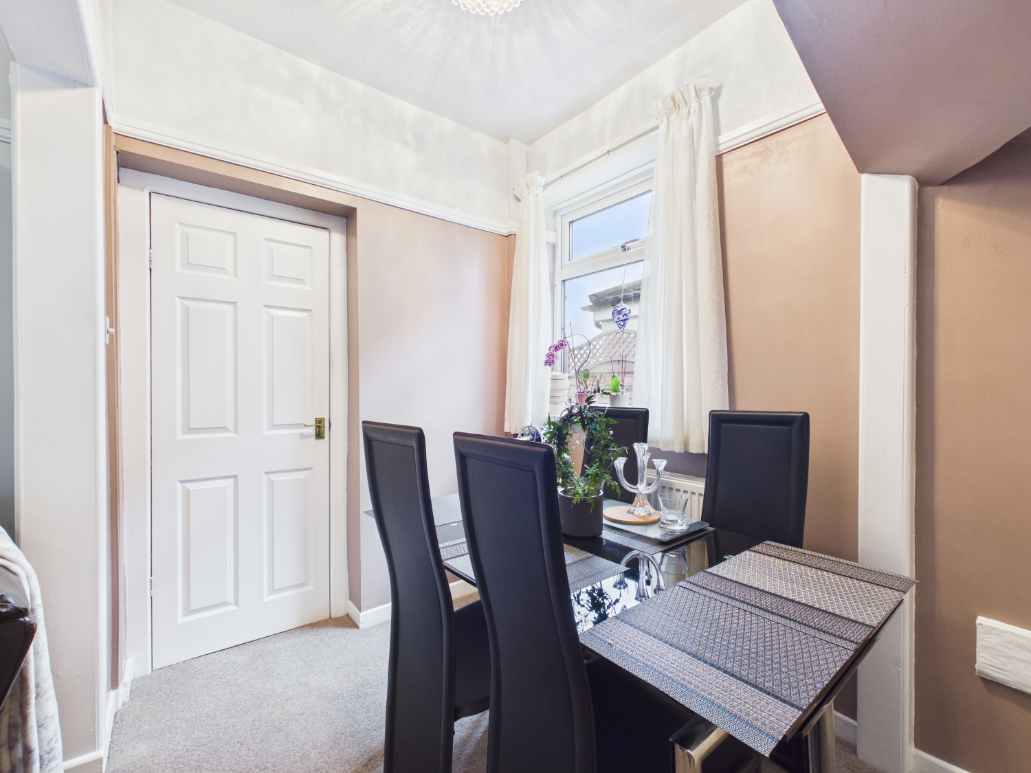 18 SHAW HALL AVENUE SK14 4EF, photo 7