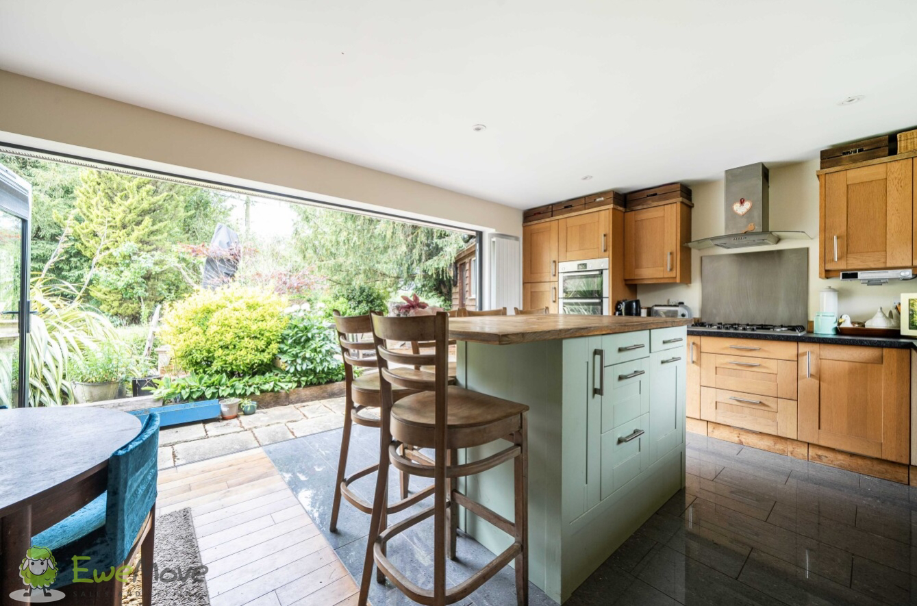 Basingstoke Road, Ramsdell, Tadley, Hampshire, RG26, photo 3