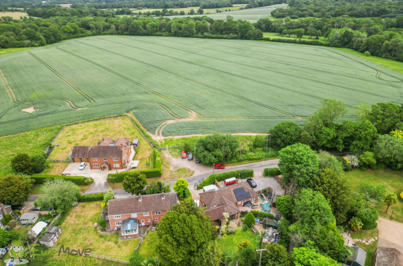 Basingstoke Road, Ramsdell, Tadley, Hampshire, RG26, photo 19